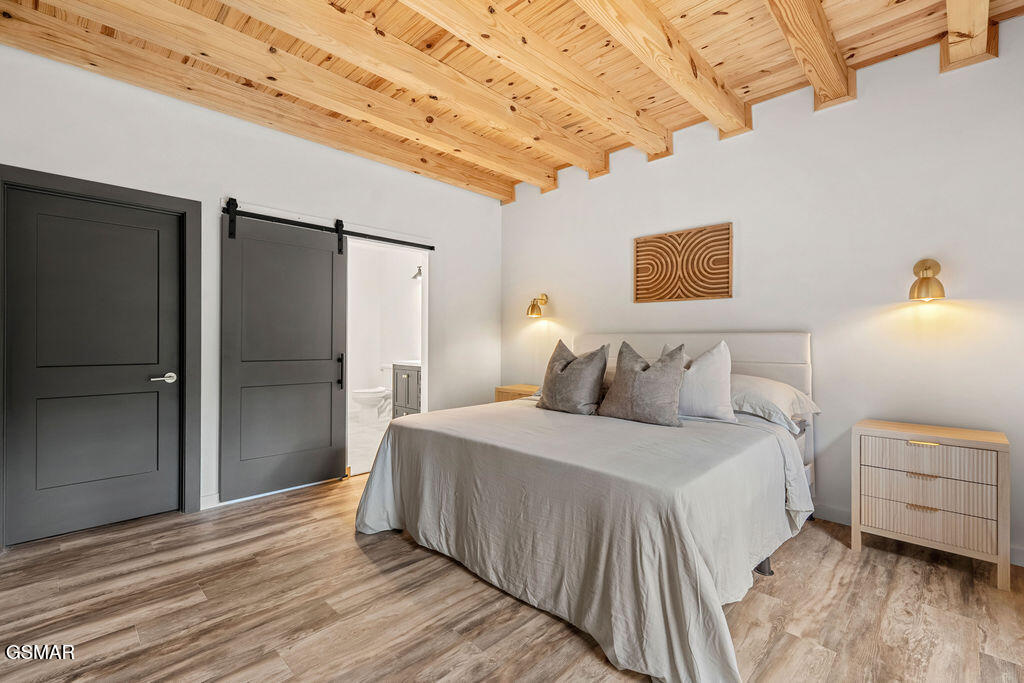 4406 Long Rifle Road Sevierville TN 37862