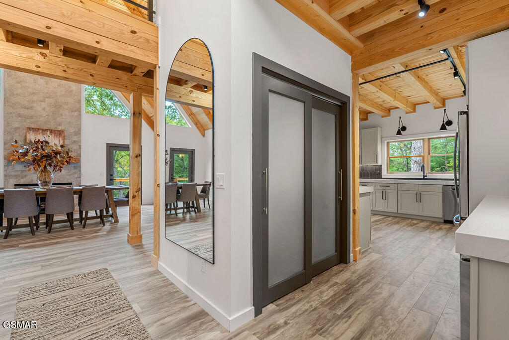 4406 Long Rifle Road Sevierville TN 37862