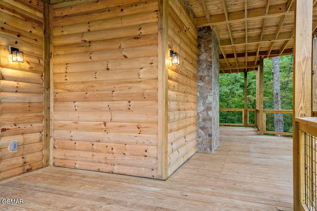 4406 Long Rifle Road Sevierville TN 37862