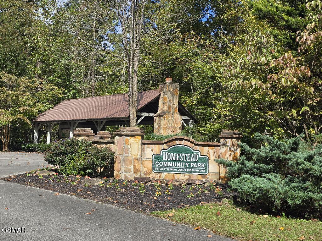 4406 Long Rifle Road Sevierville TN 37862