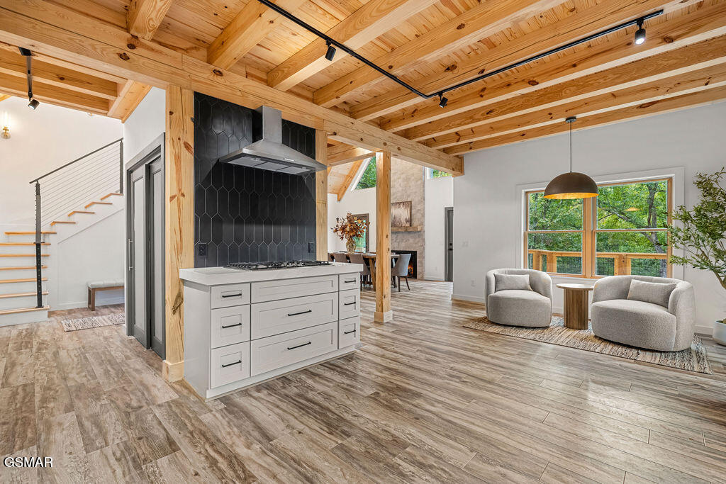 4406 Long Rifle Road Sevierville TN 37862