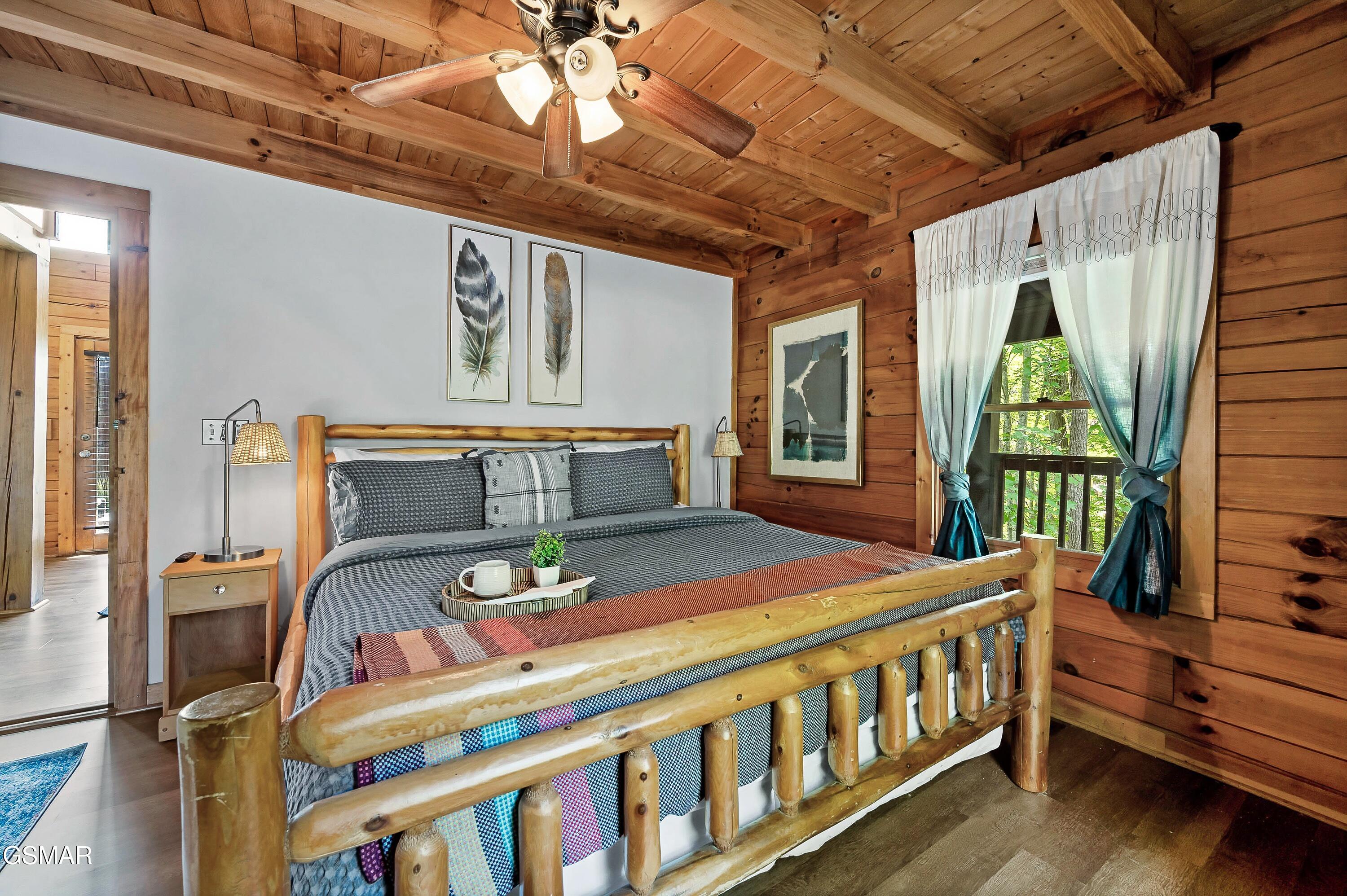 1114 Ski View Lane Sevierville TN 37876