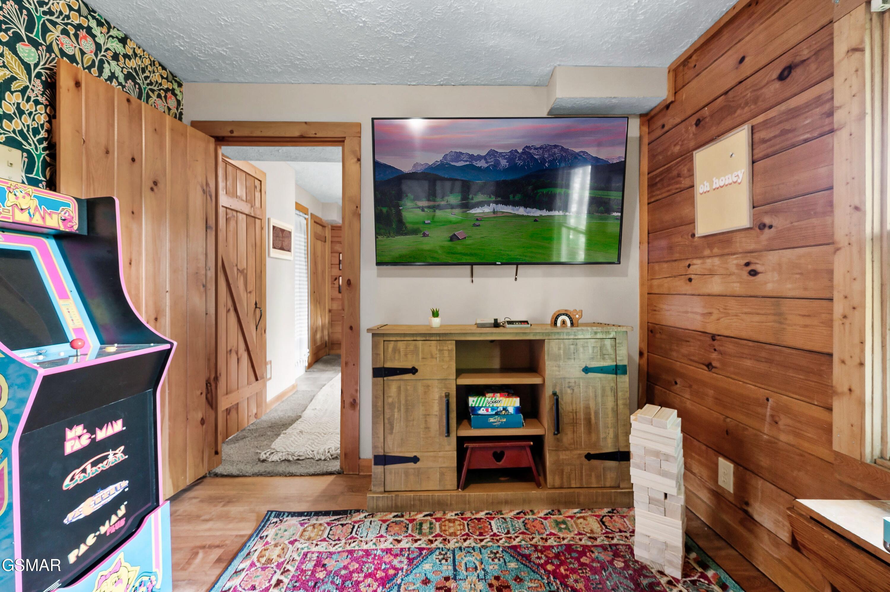 1114 Ski View Lane Sevierville TN 37876