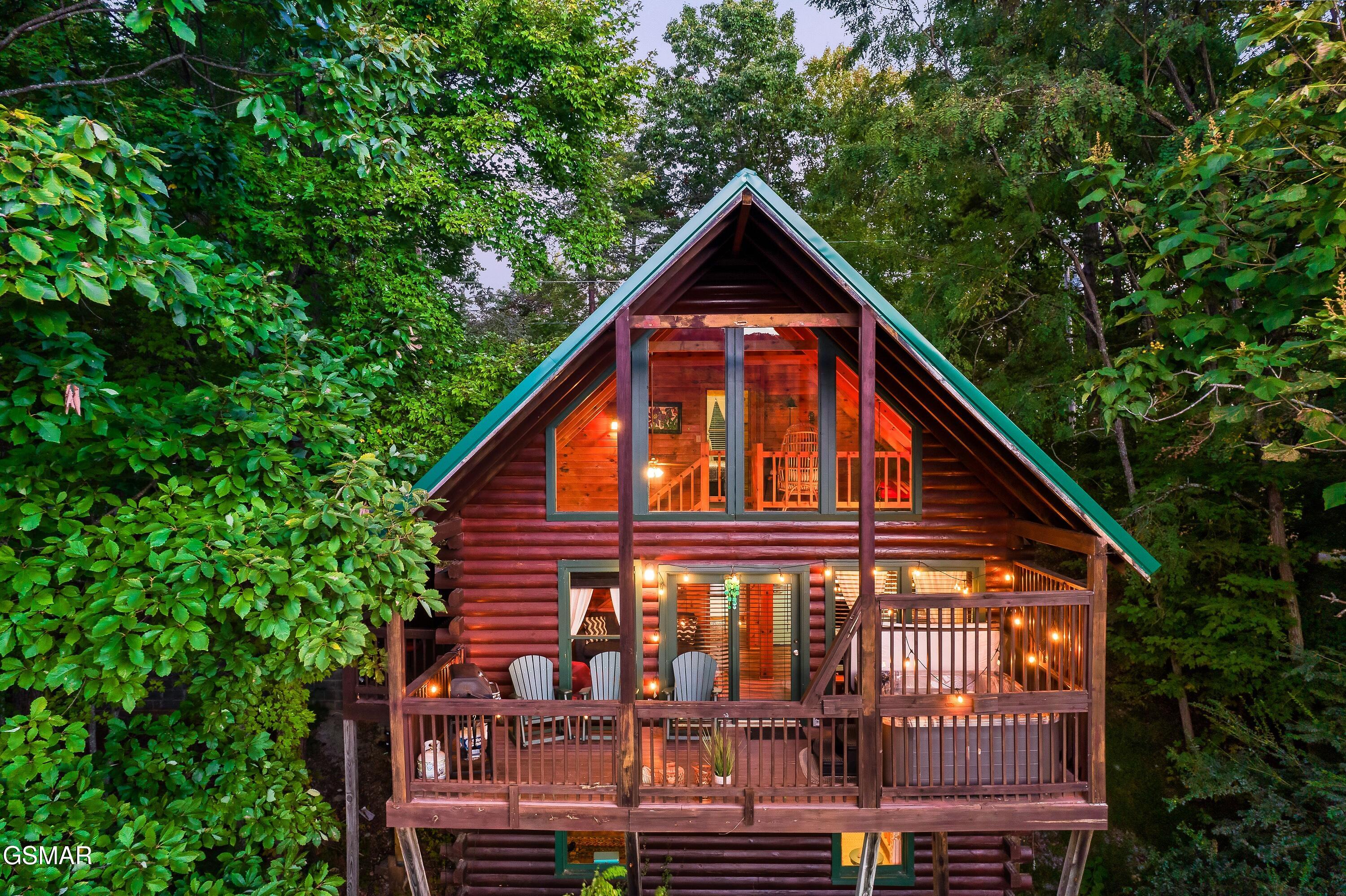 1114 Ski View Lane Sevierville TN 37876