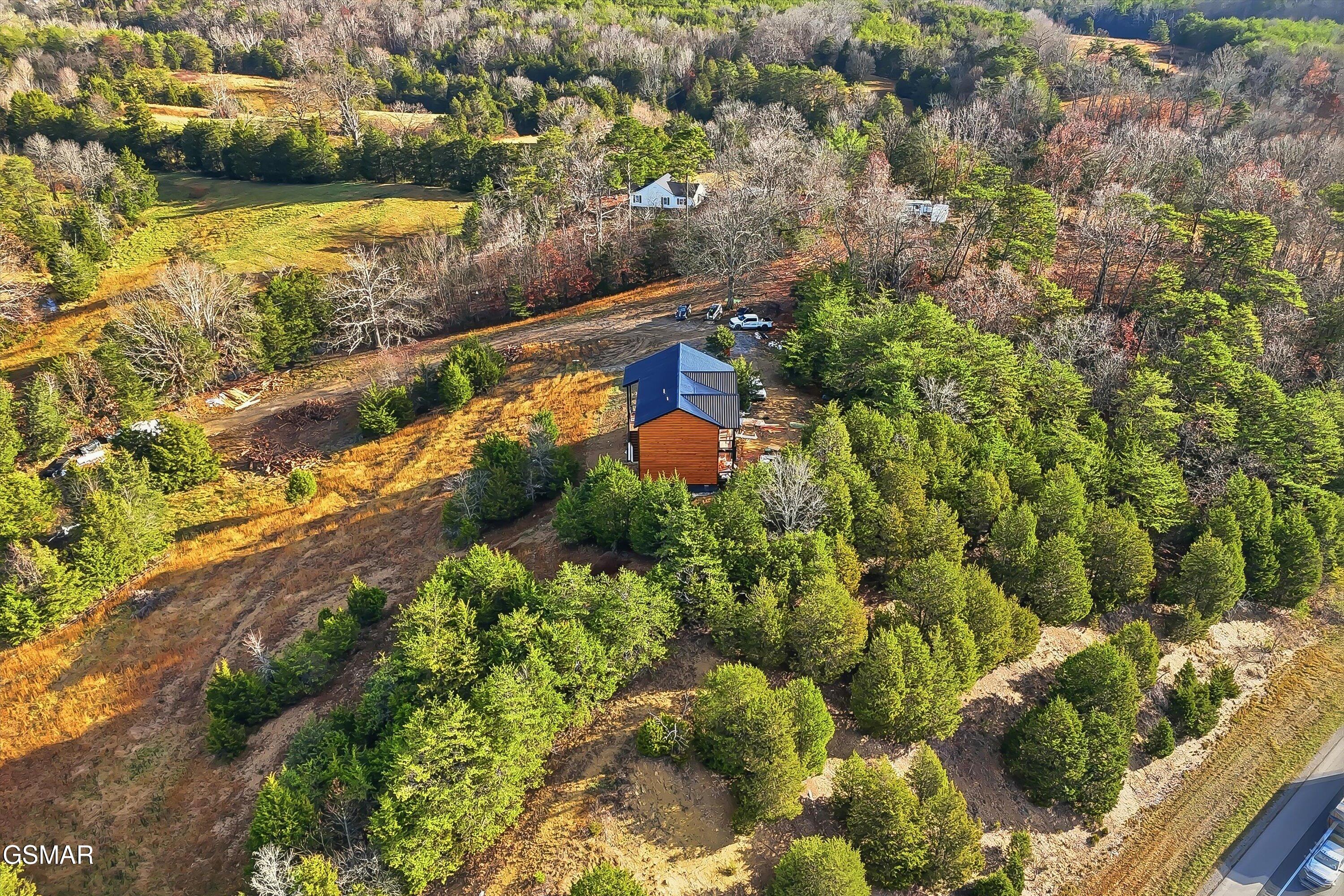 10322 Alex Bales Road Kodak TN 37764