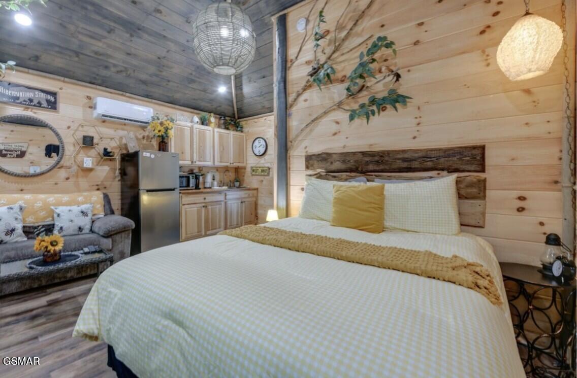 750 Caney Creek Road Cosby TN 37722