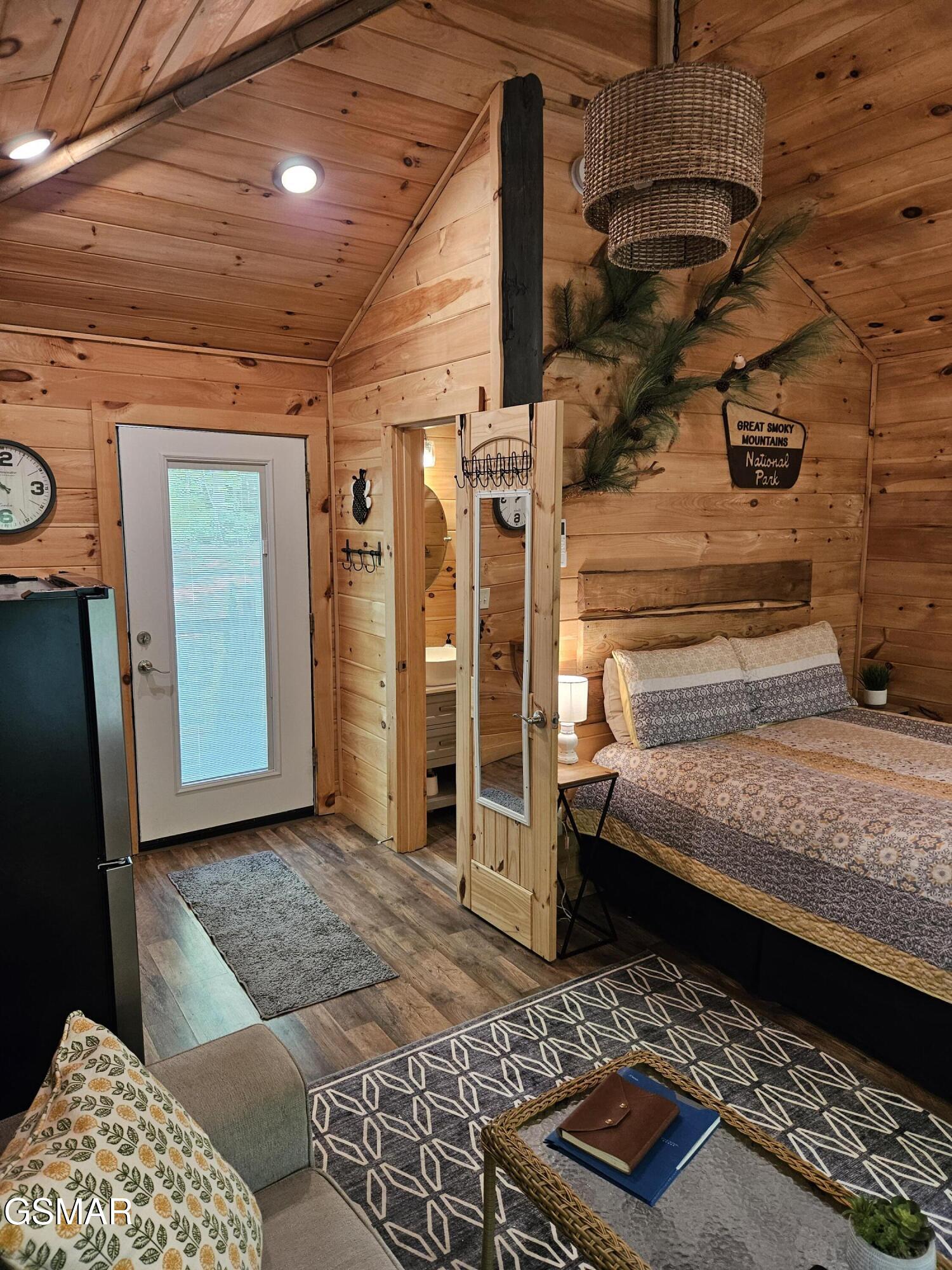 750 Caney Creek Road Cosby TN 37722