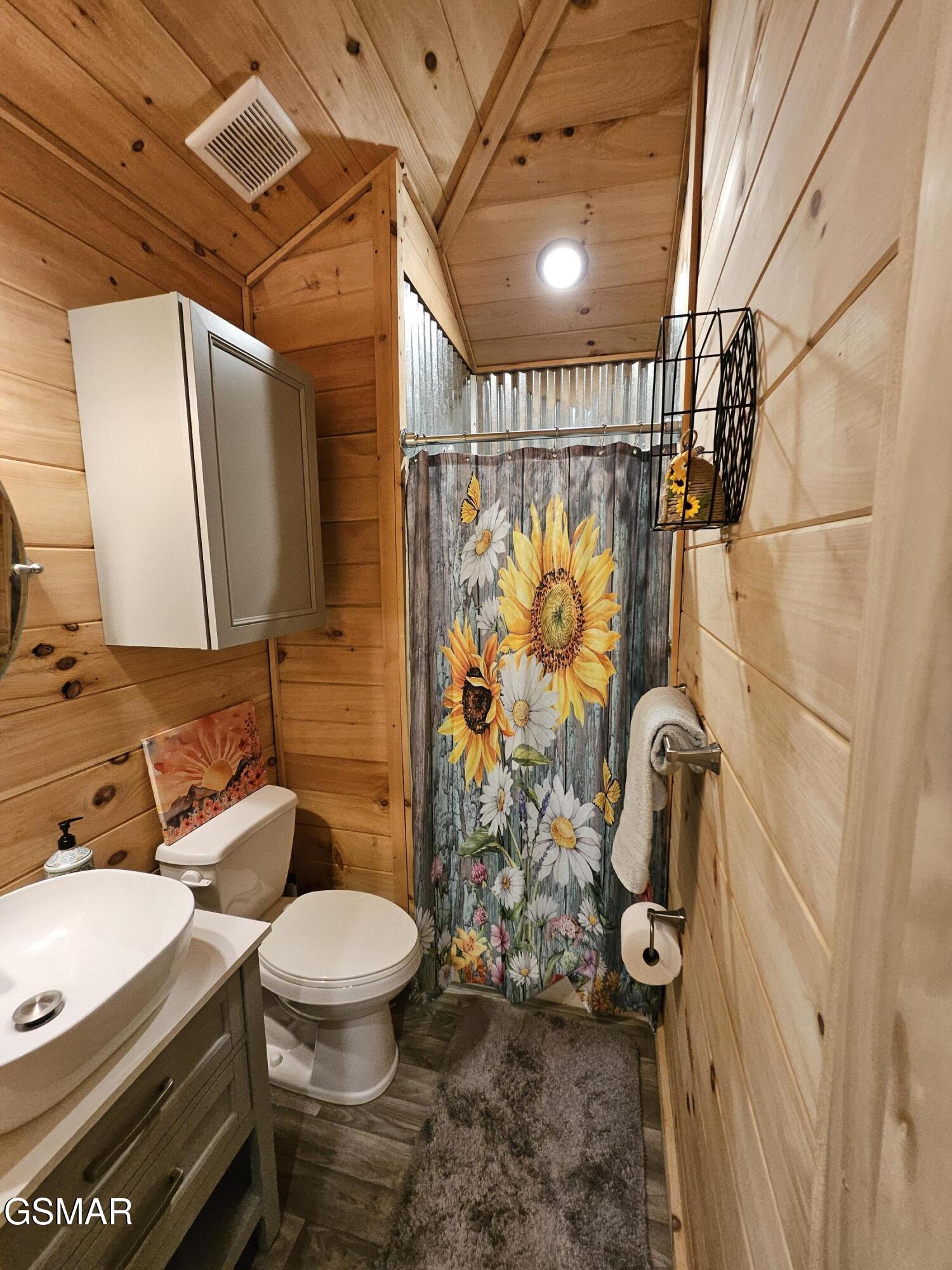 750 Caney Creek Road Cosby TN 37722