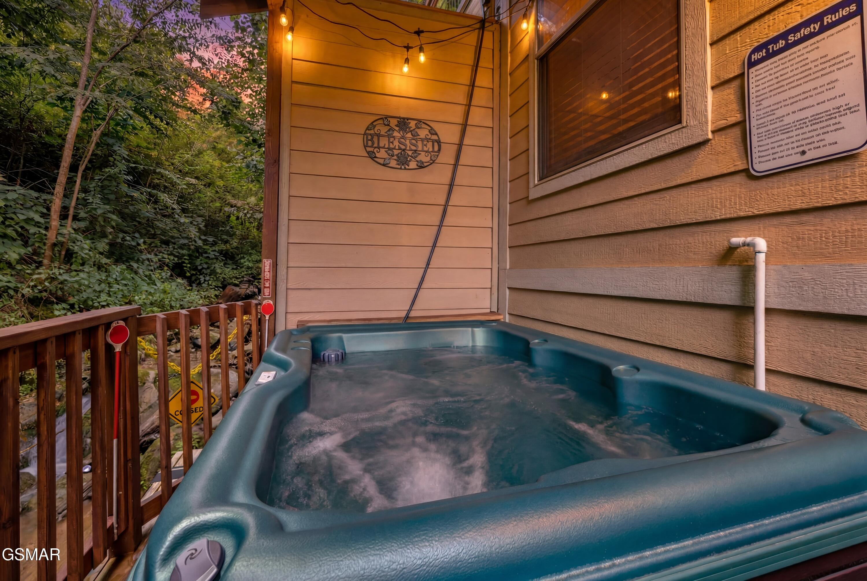 355 Wiley Oakley Drive Gatlinburg TN 37738