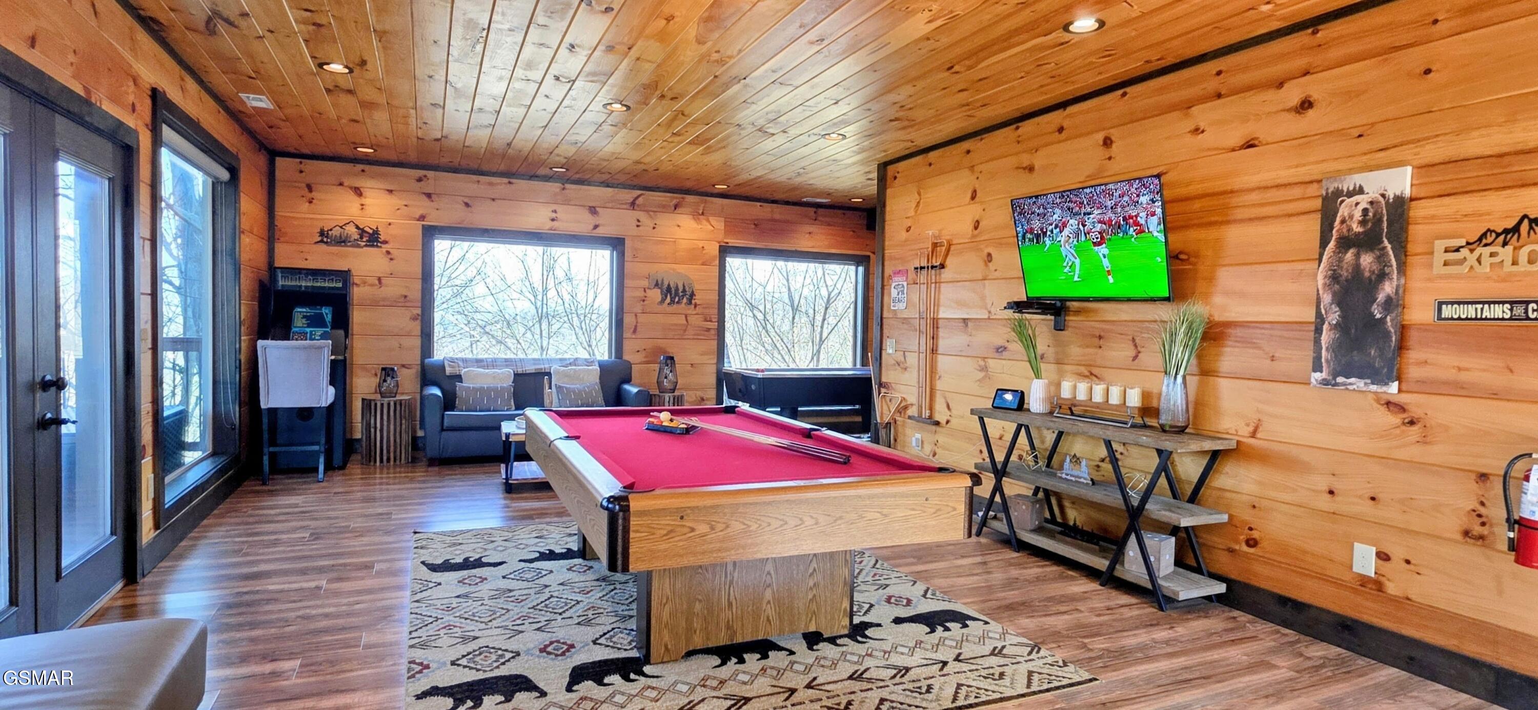 315 N Mountain Trail Gatlinburg TN 37738