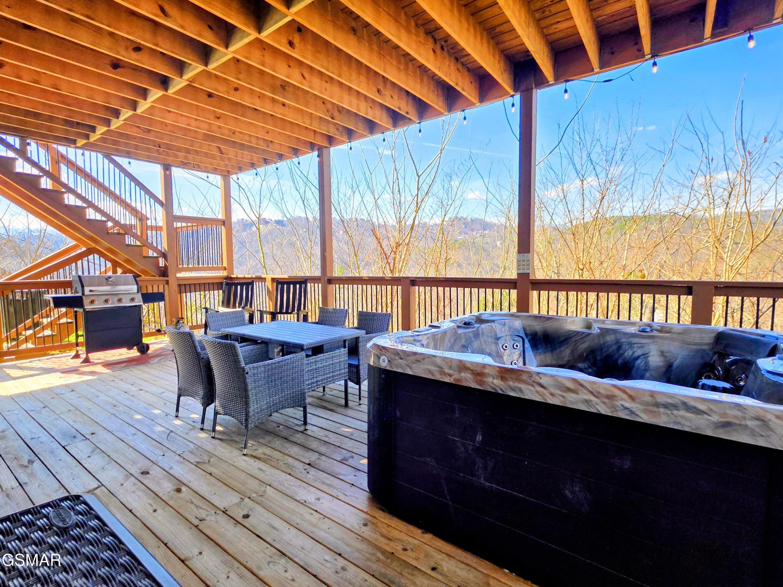 315 N Mountain Trail Gatlinburg TN 37738