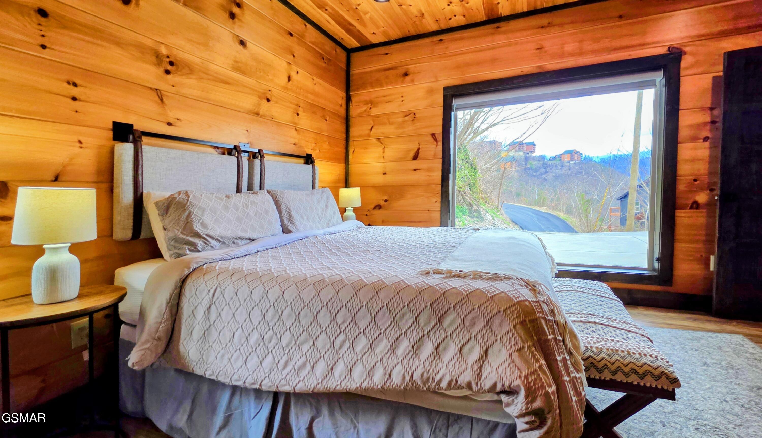315 N Mountain Trail Gatlinburg TN 37738