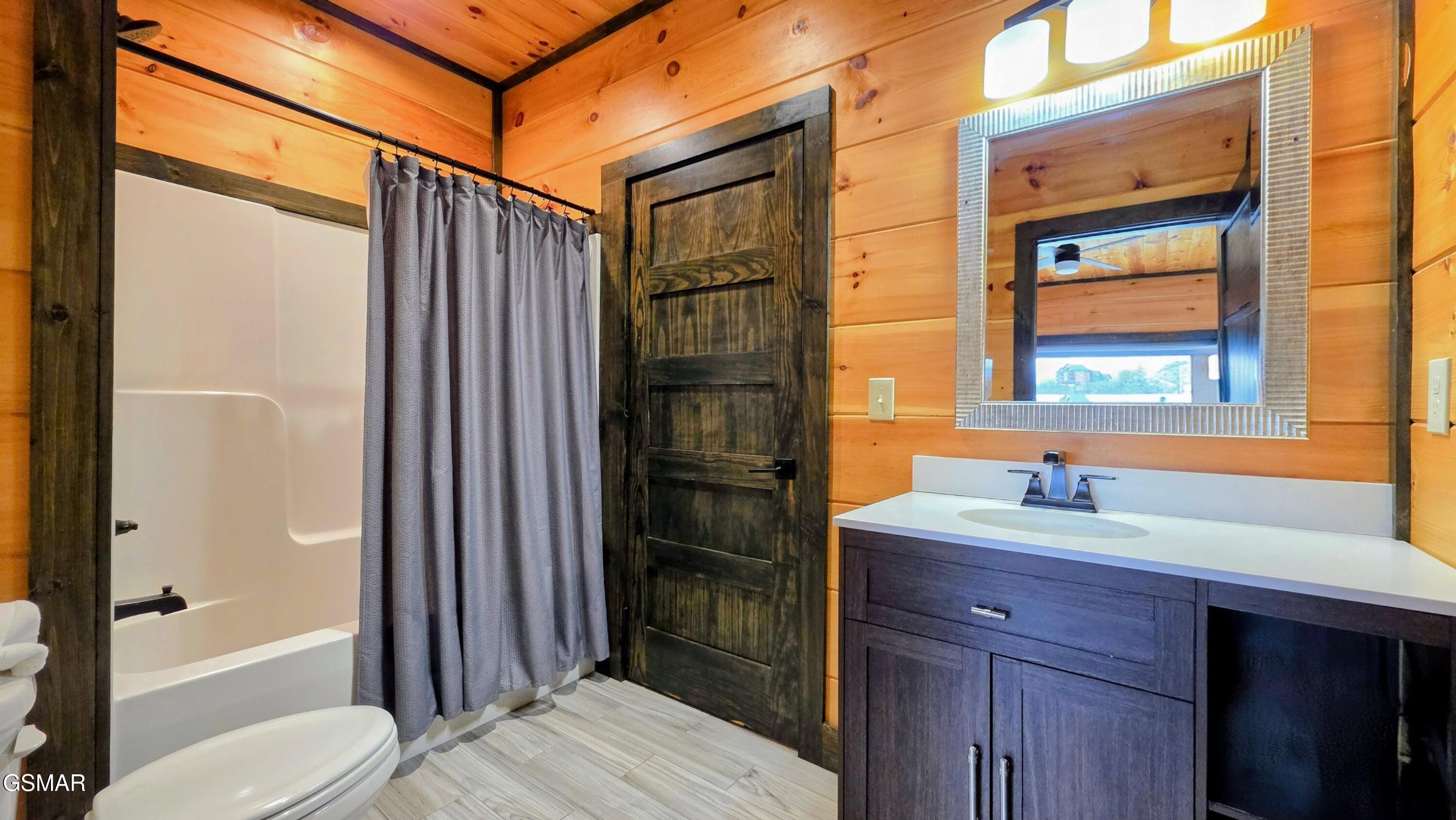 315 N Mountain Trail Gatlinburg TN 37738