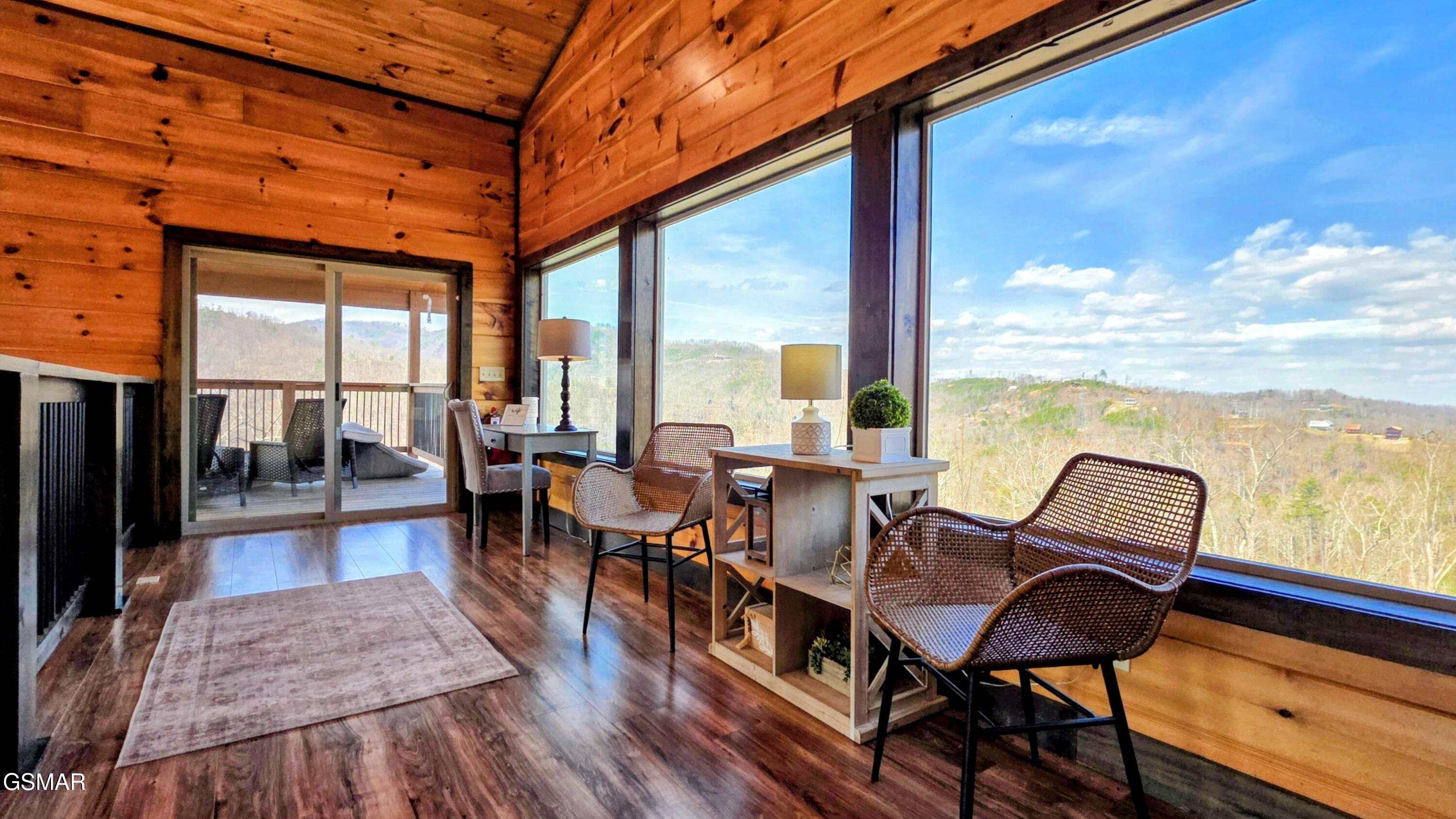 315 N Mountain Trail Gatlinburg TN 37738
