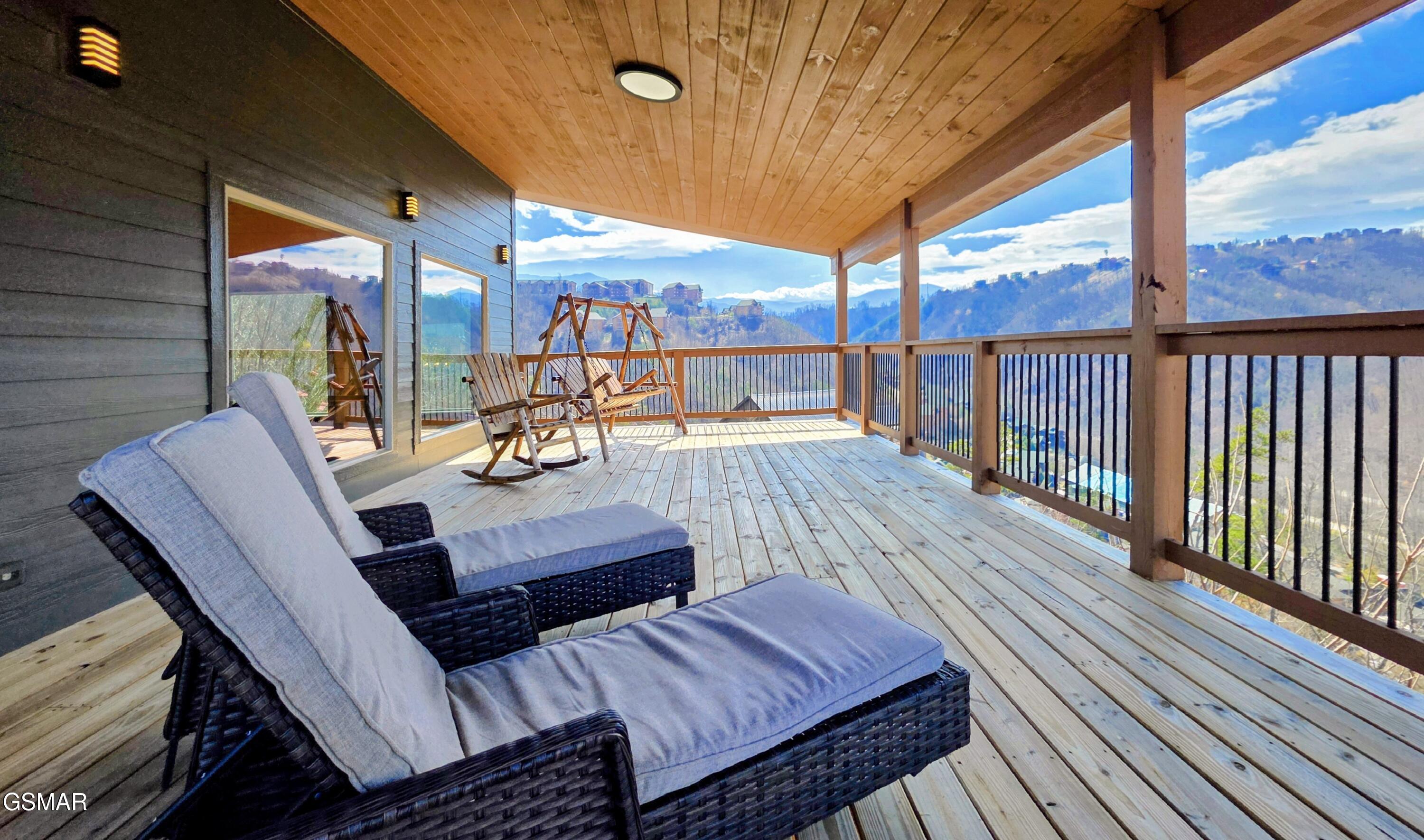 315 N Mountain Trail Gatlinburg TN 37738