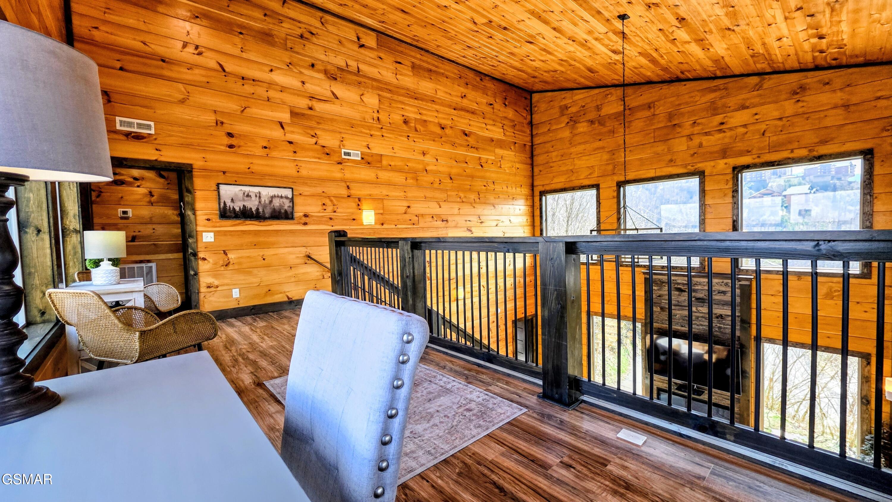 315 N Mountain Trail Gatlinburg TN 37738