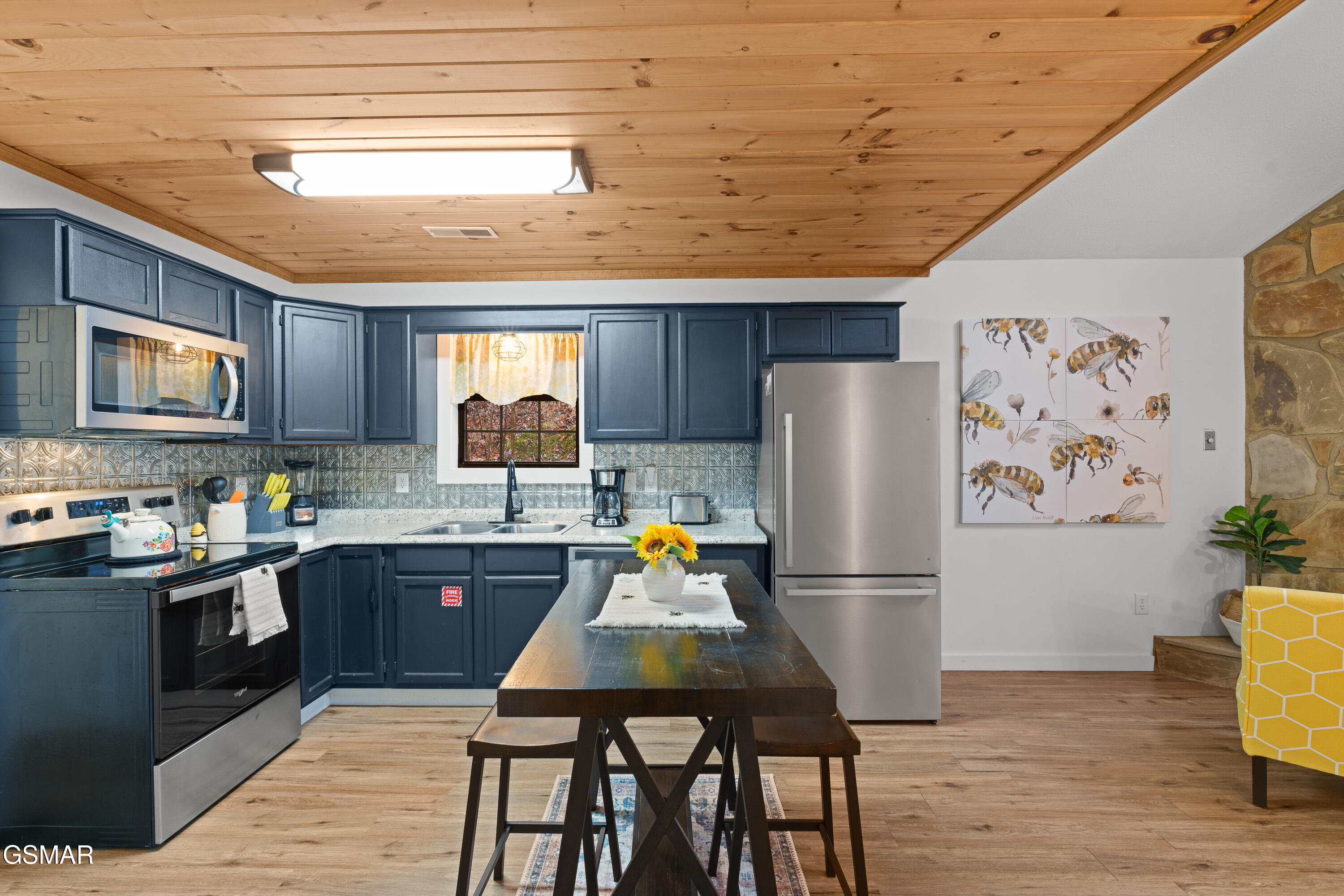 4314 Blue Bird Lane Gatlinburg TN 37738