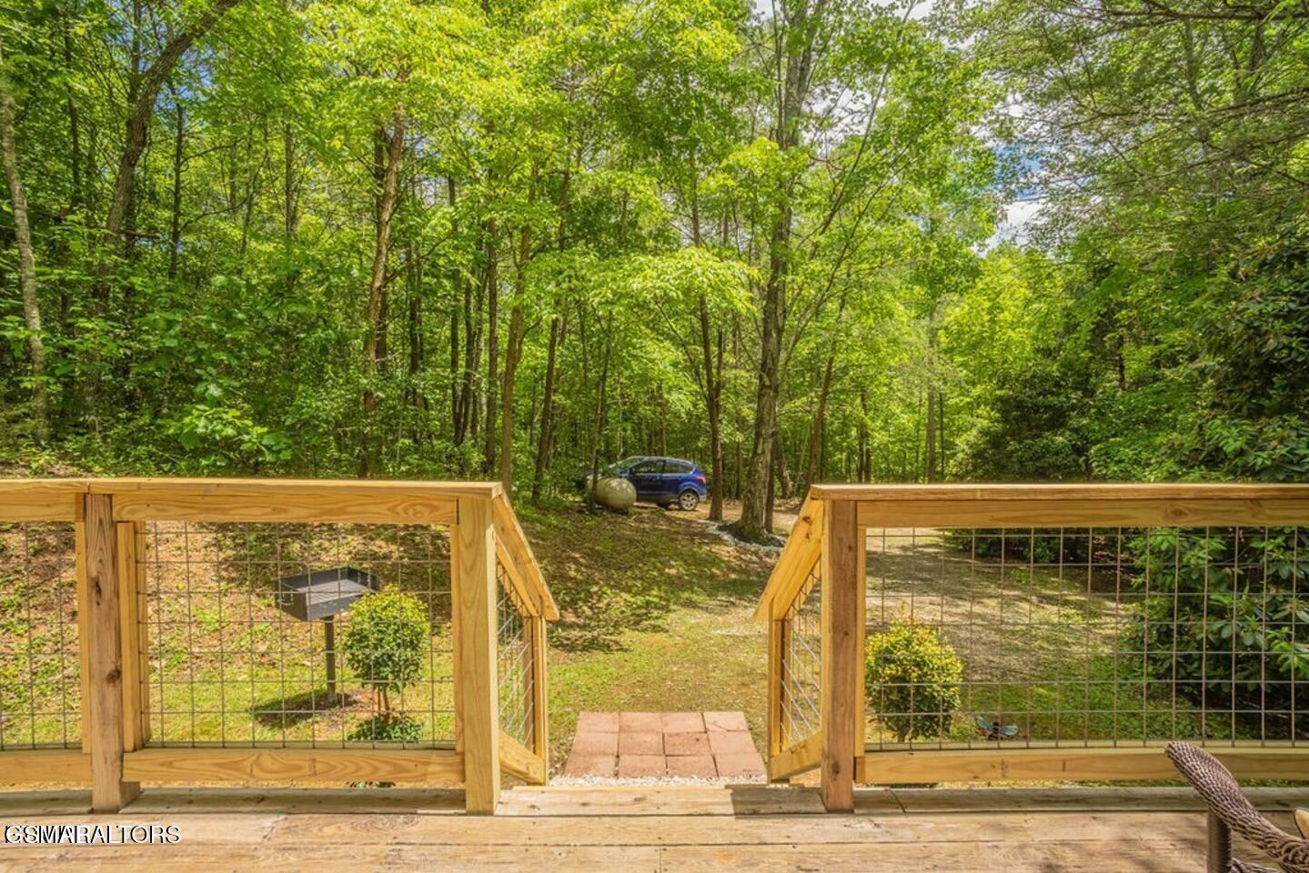 4314 Blue Bird Lane Gatlinburg TN 37738