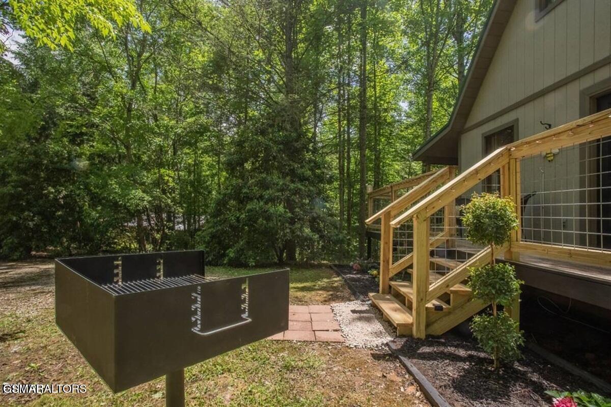 4314 Blue Bird Lane Gatlinburg TN 37738