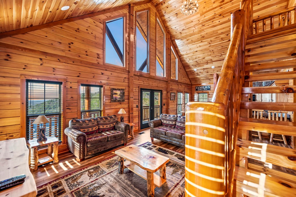1440 Eagle Cloud Way Sevierville TN 37862