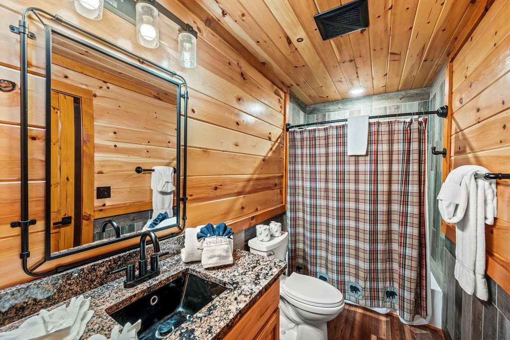 1440 Eagle Cloud Way Sevierville TN 37862