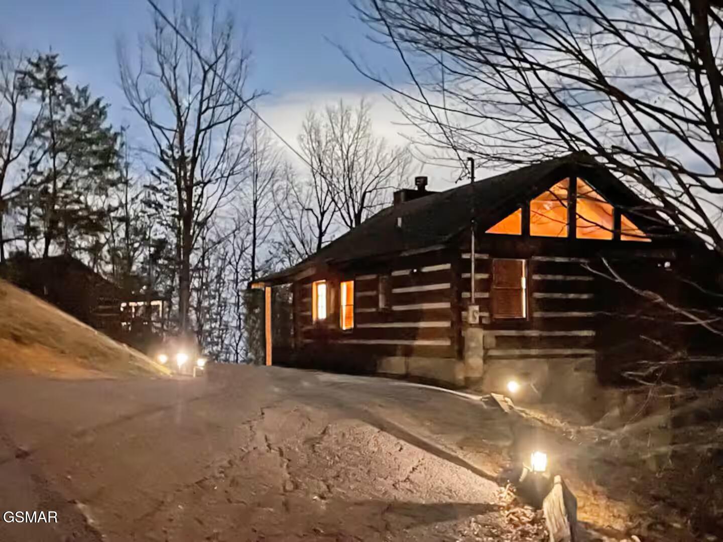 2330 Foxwell Way Sevierville TN 37876