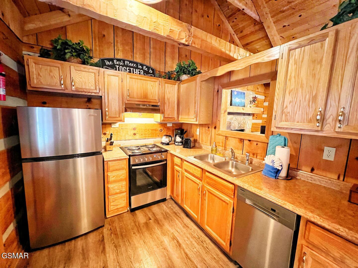 2330 Foxwell Way Sevierville TN 37876