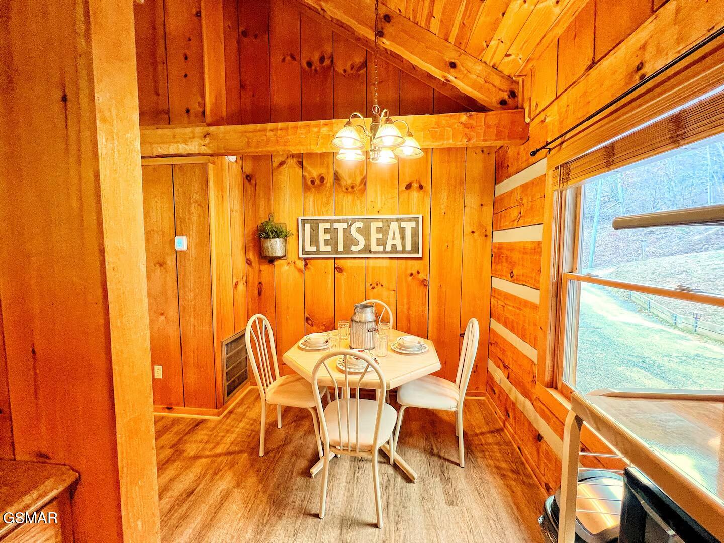 2330 Foxwell Way Sevierville TN 37876