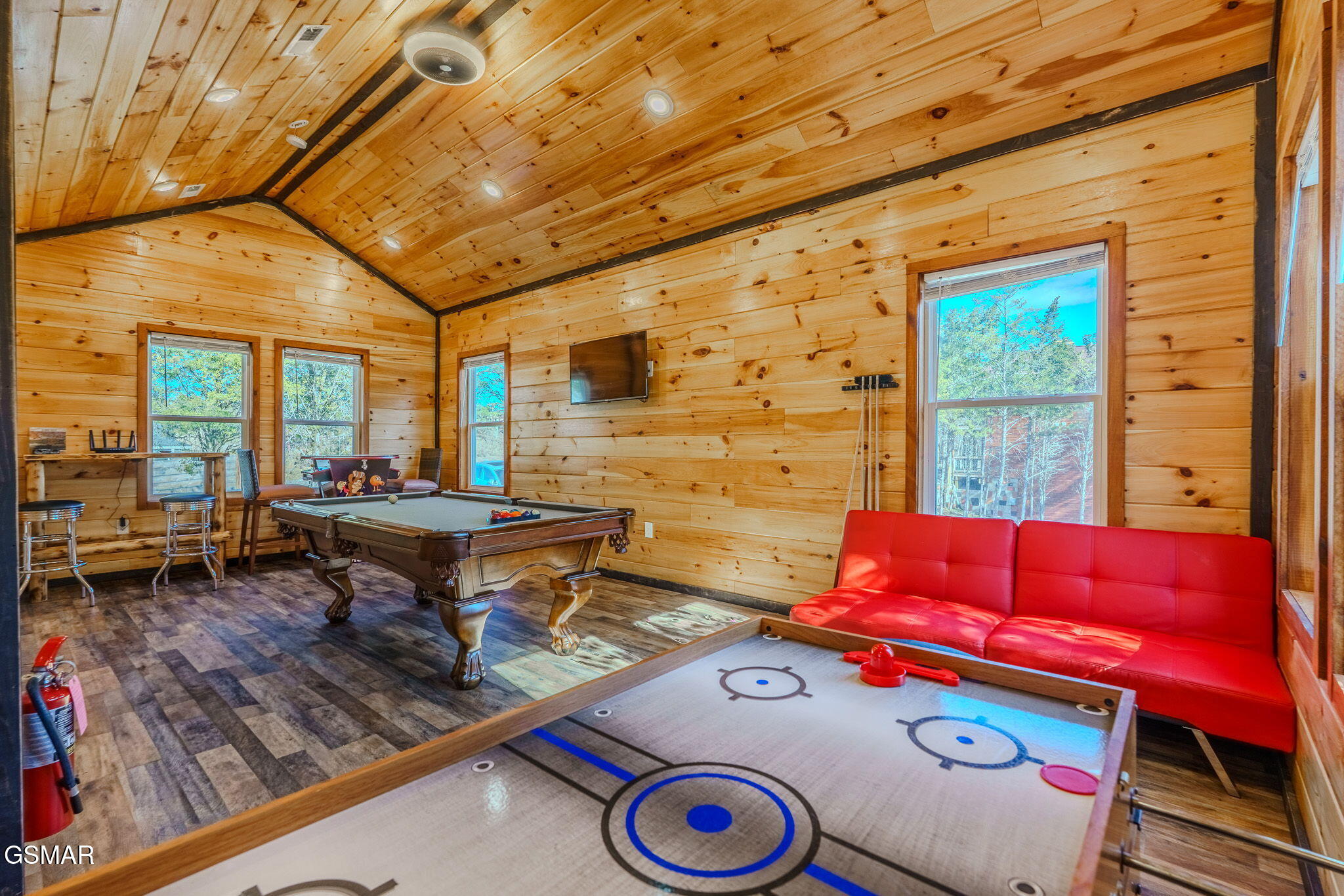 2540 White Timberlake Drive Sevierville TN 37876