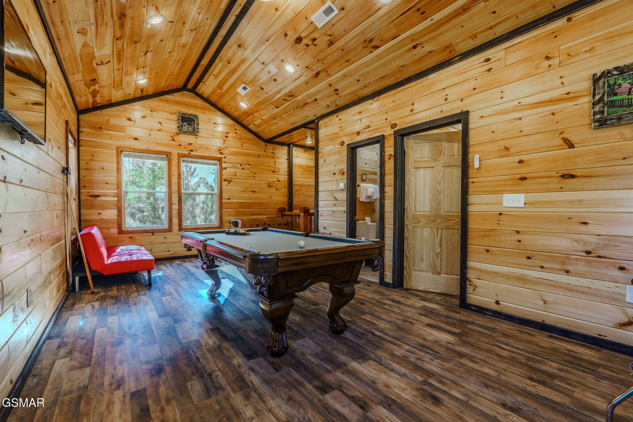 2540 White Timberlake Drive Sevierville TN 37876