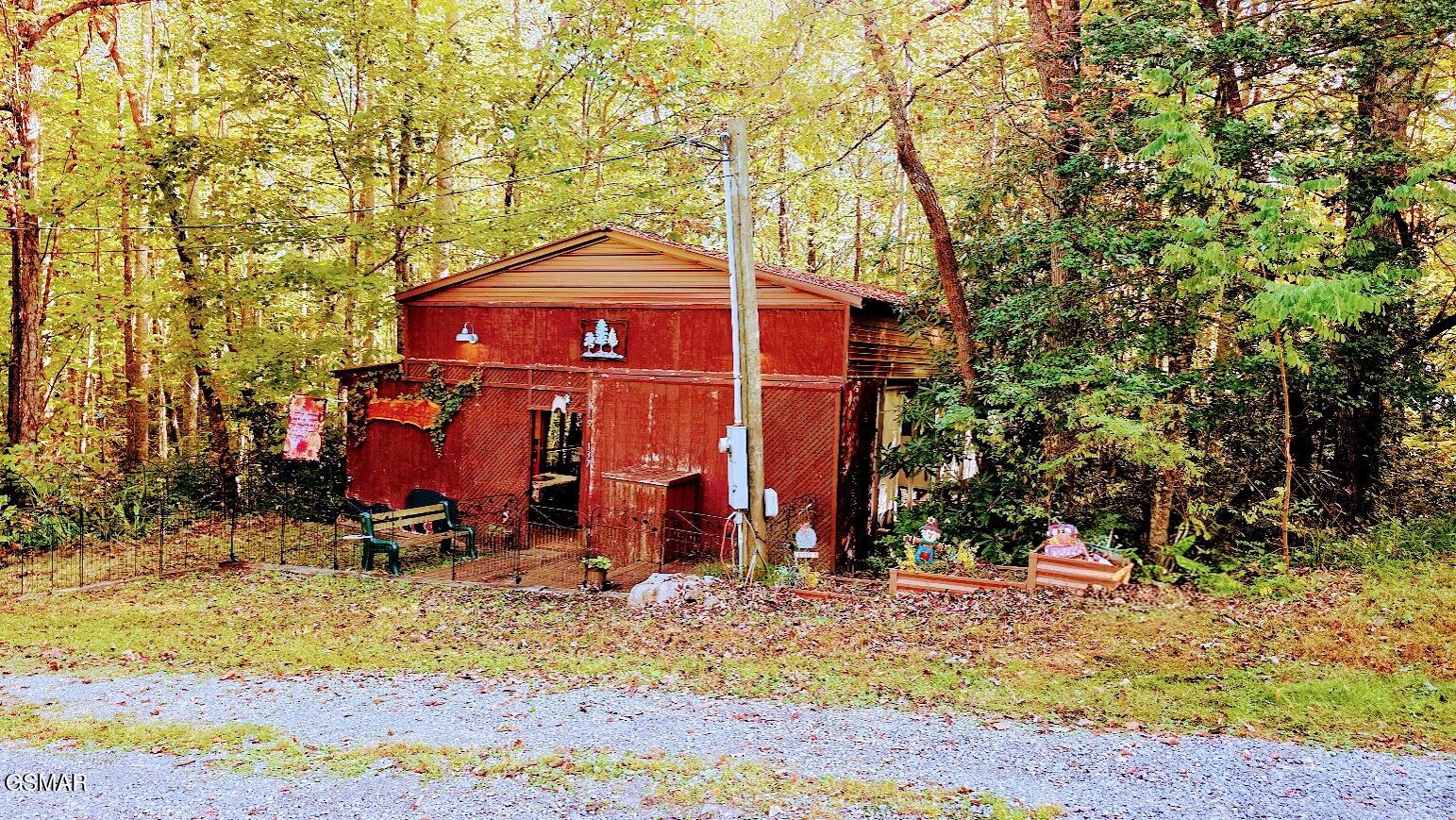 919 Serenity Circle Cosby TN 37722