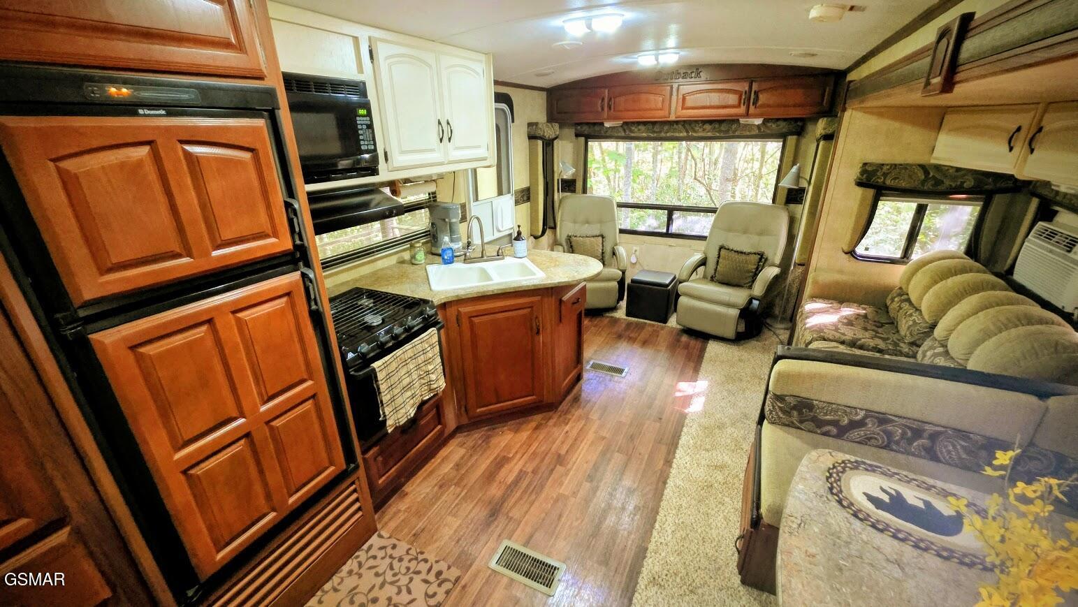 919 Serenity Circle Cosby TN 37722