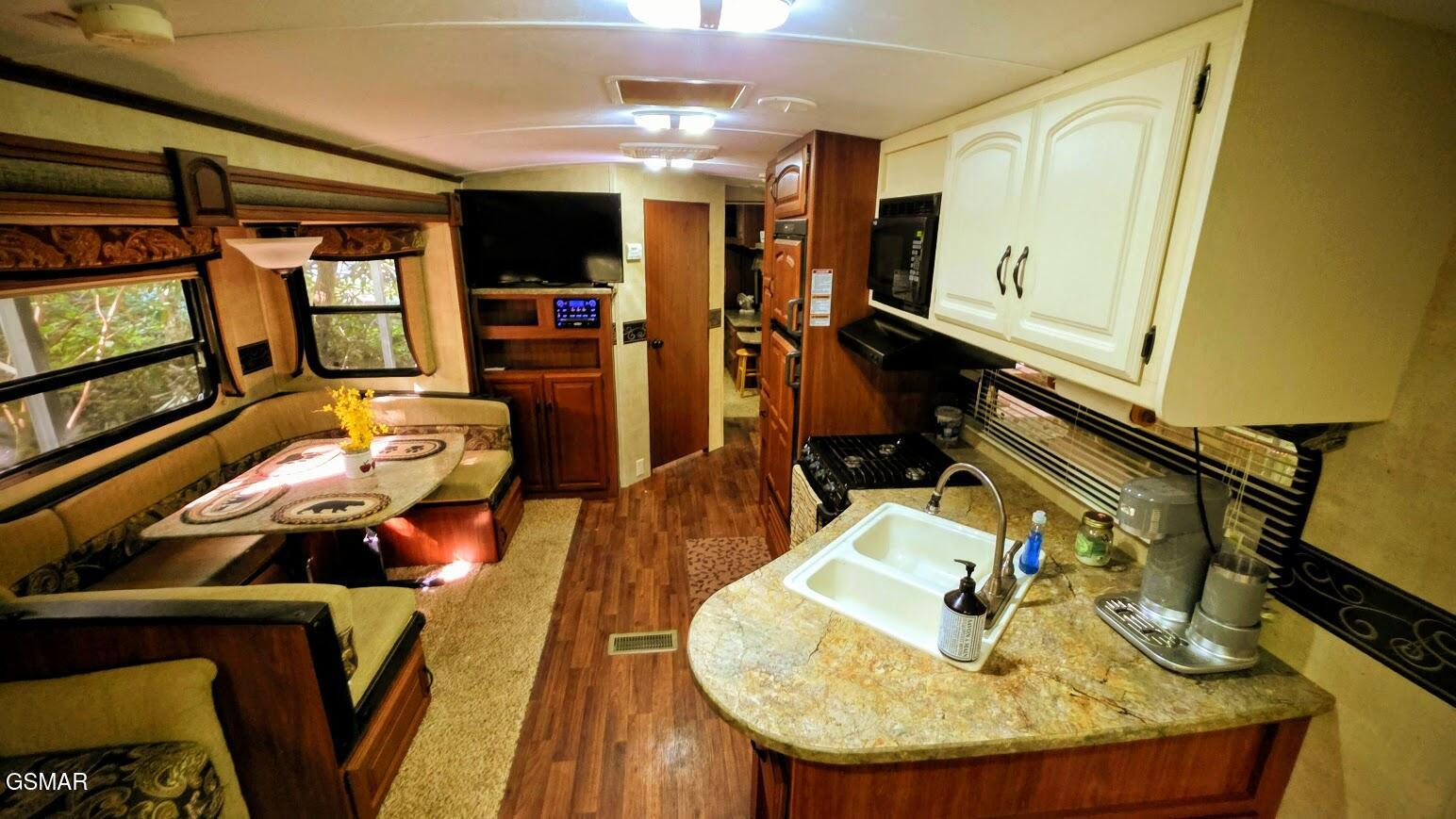 919 Serenity Circle Cosby TN 37722