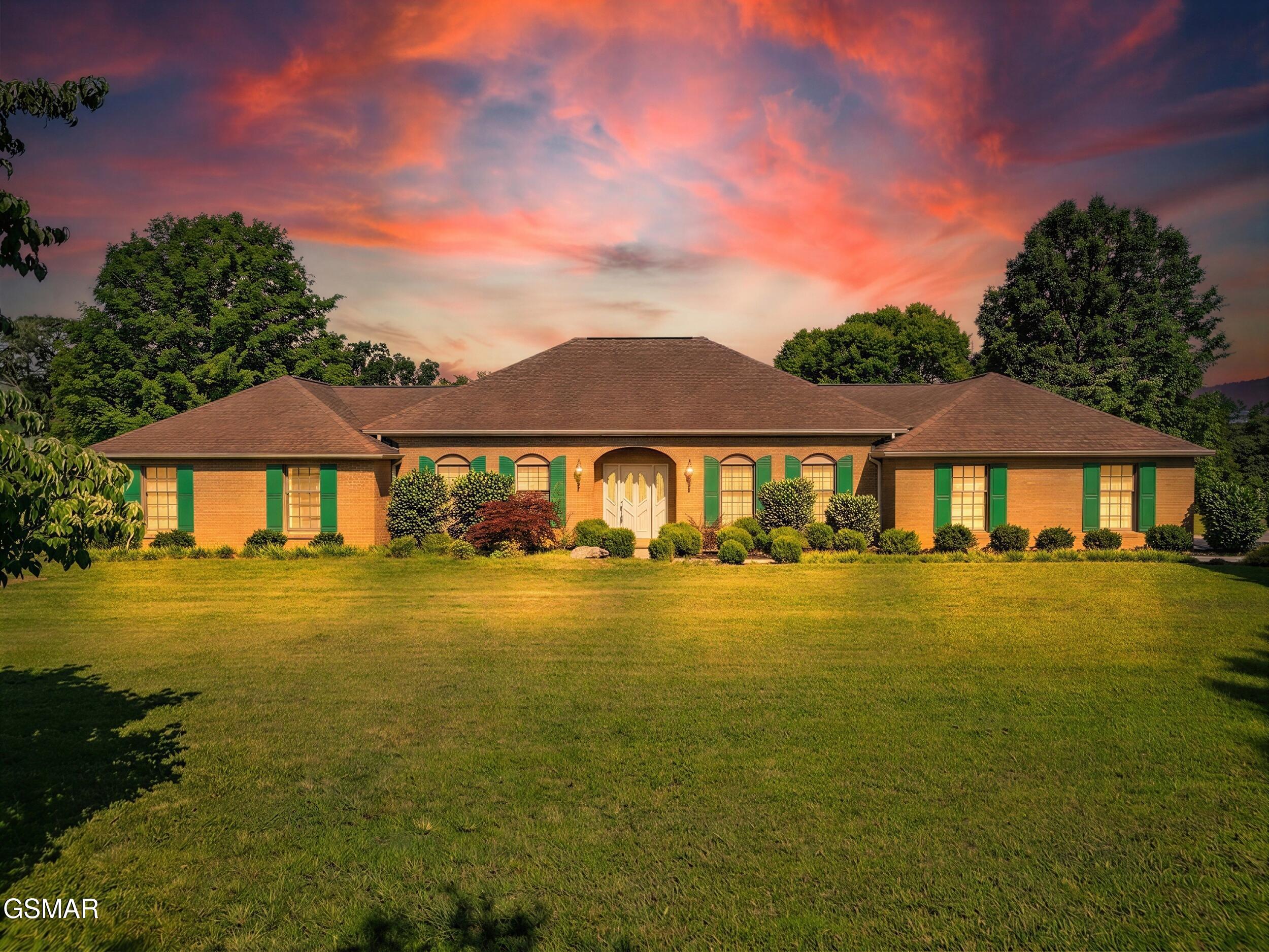 377 Thomas Loop Road Sevierville TN 37876