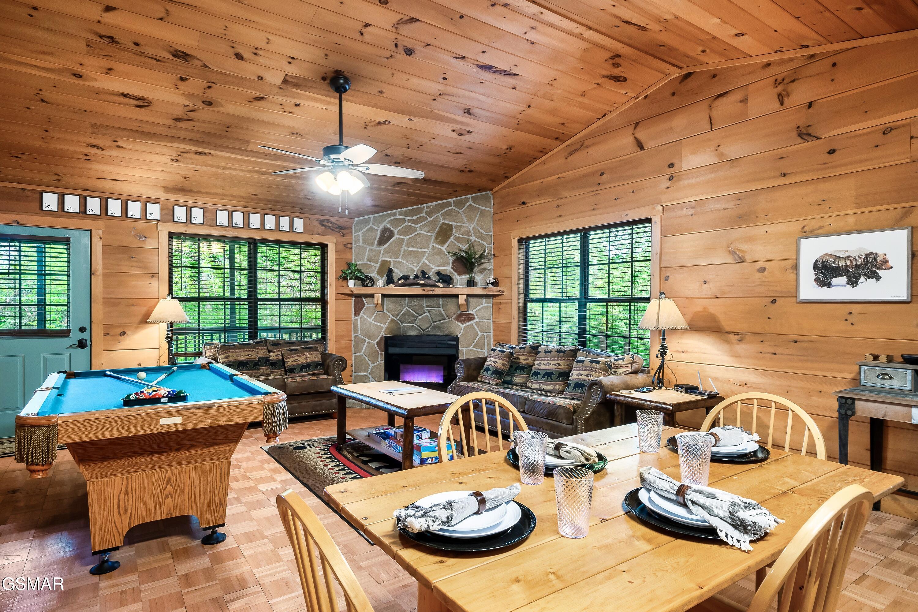 2619 Thad Trail Sevierville TN 37876