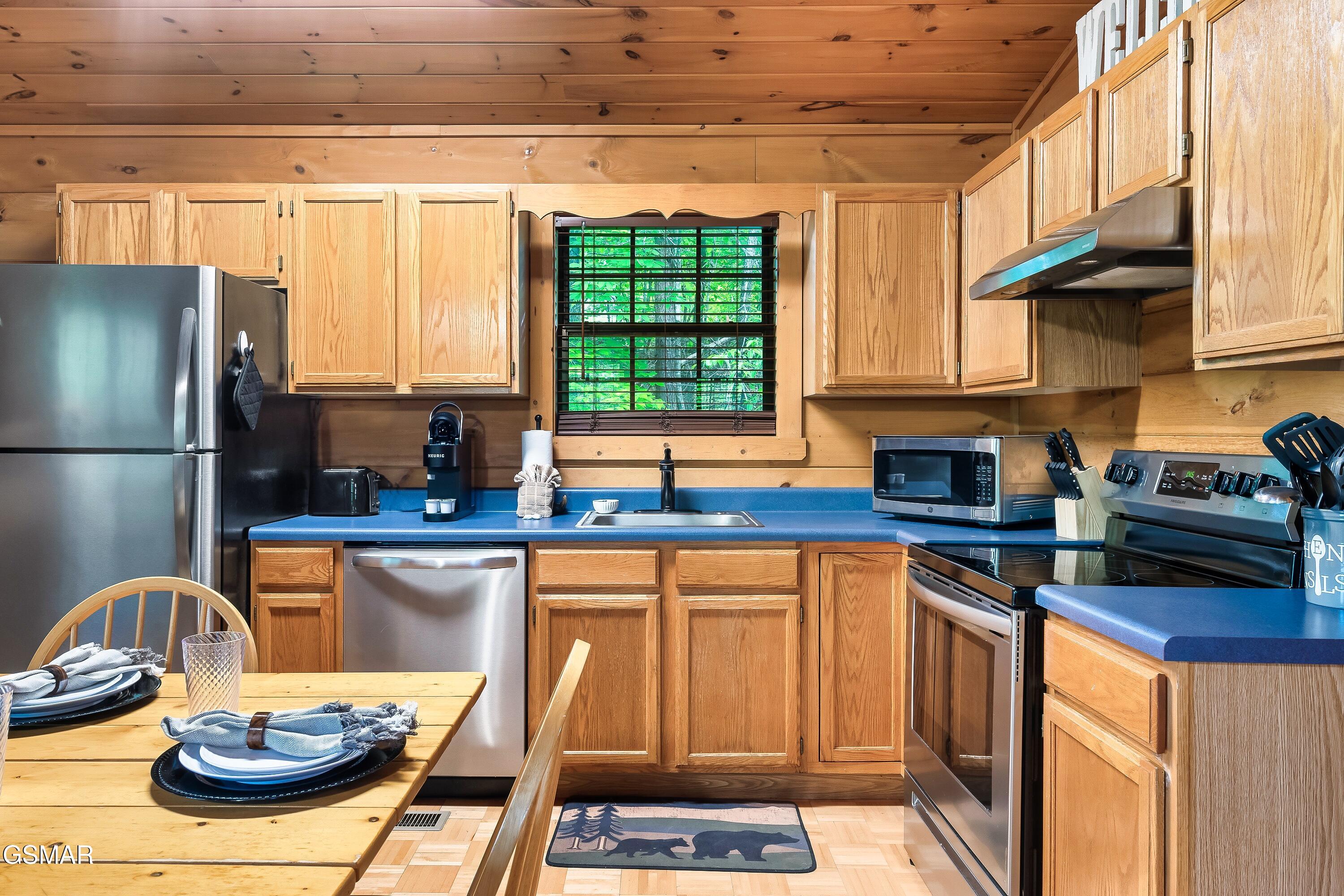 2619 Thad Trail Sevierville TN 37876