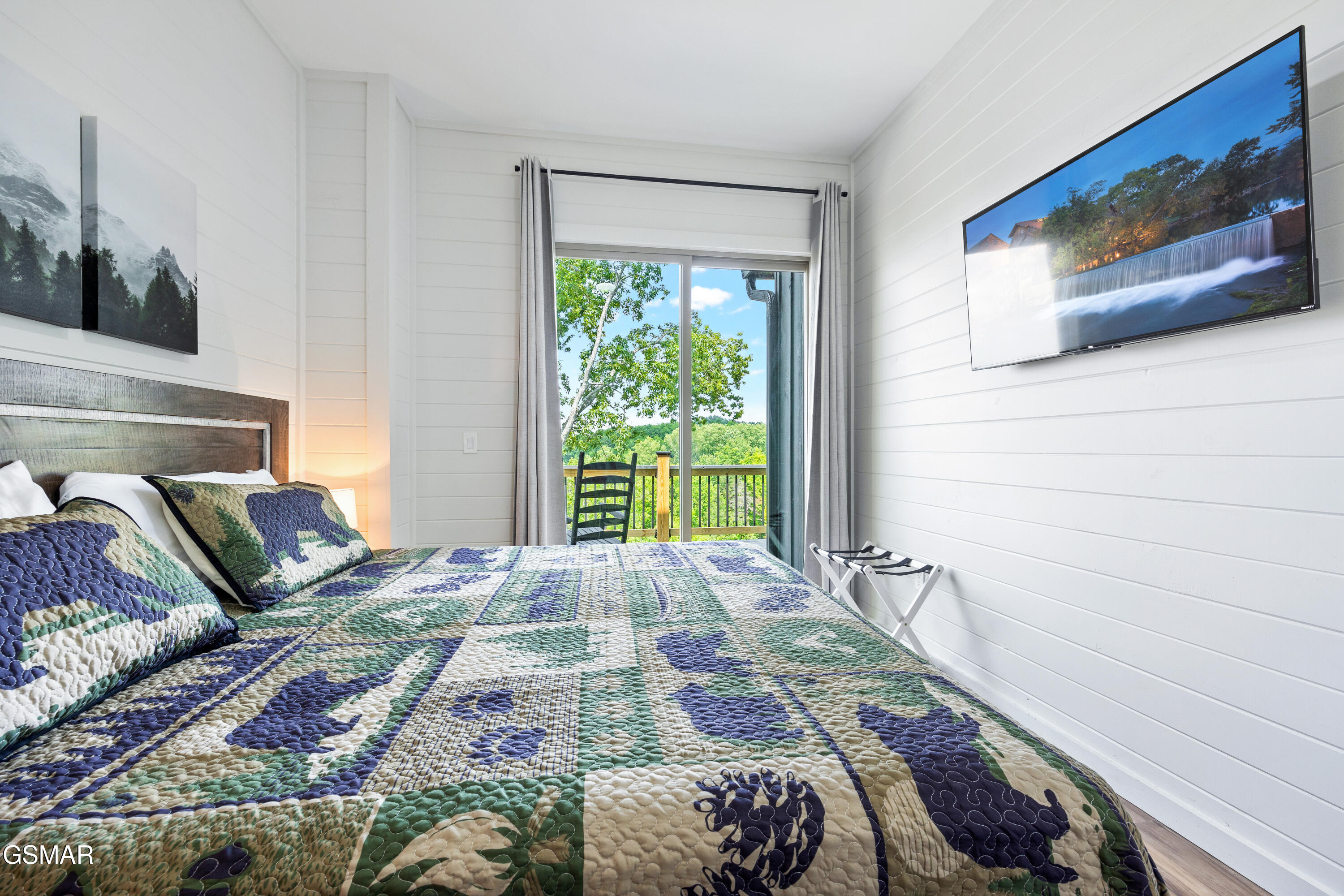 1337 Lake Haven Way Sevierville TN 37876