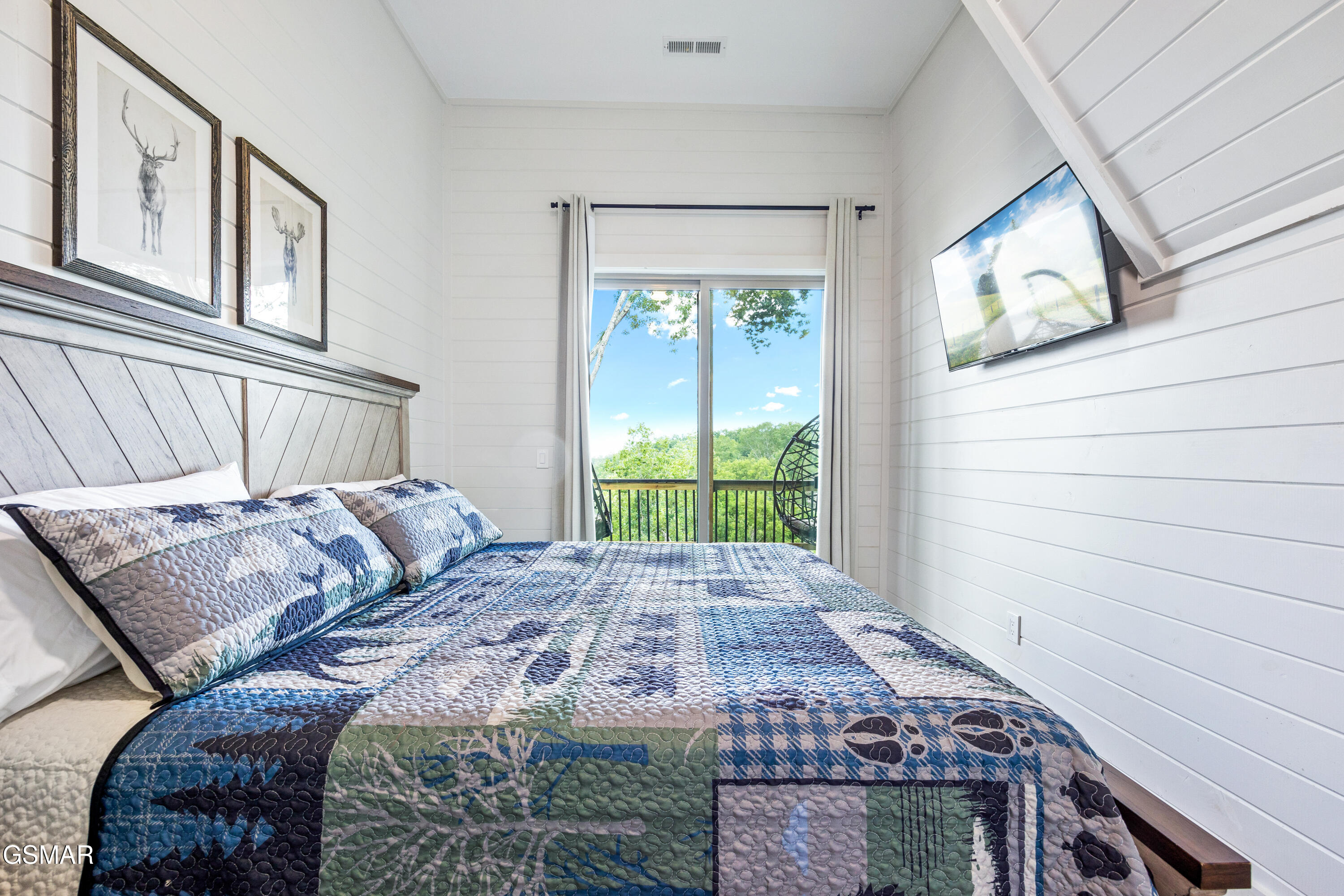 1337 Lake Haven Way Sevierville TN 37876