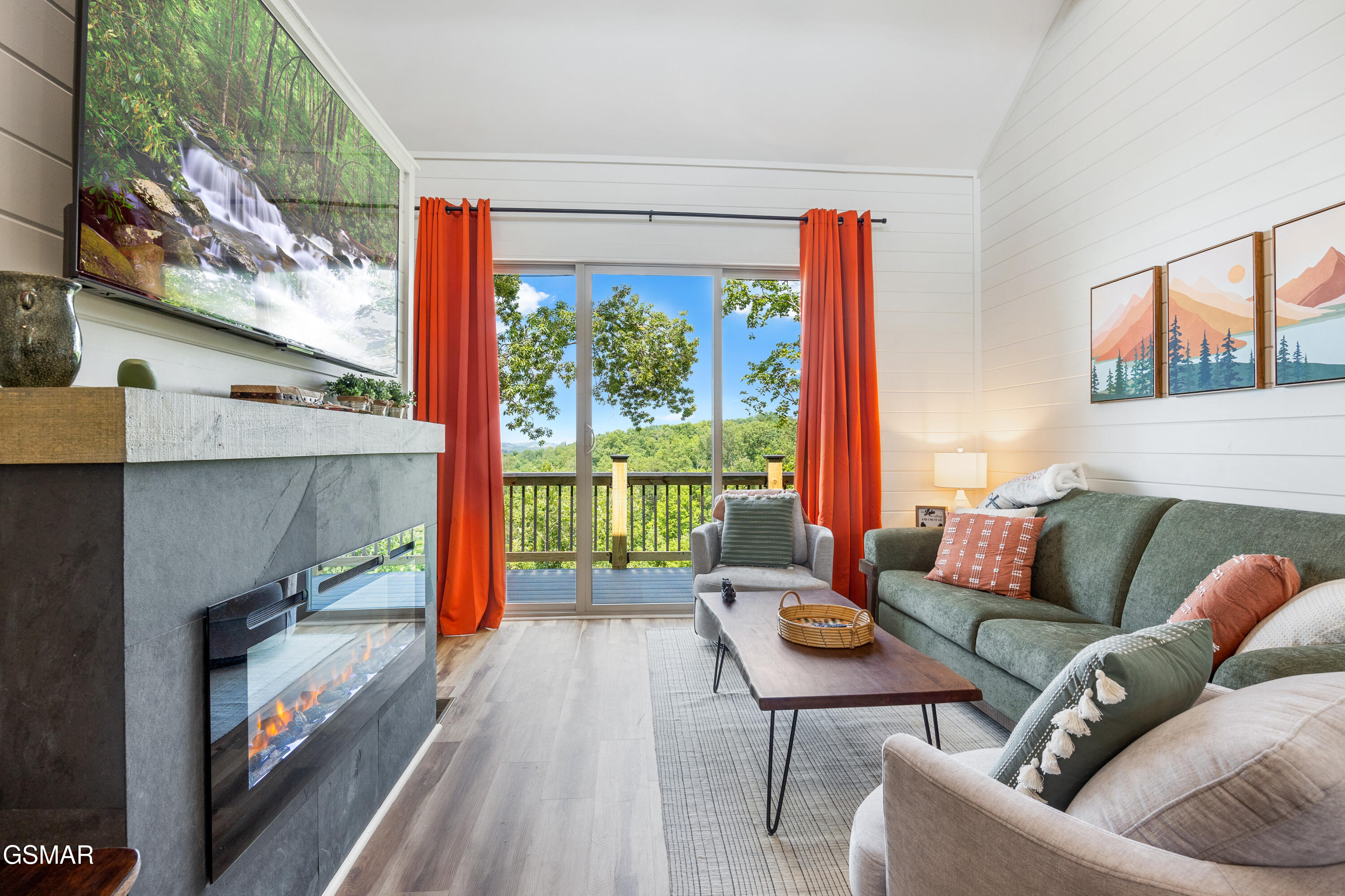 1337 Lake Haven Way Sevierville TN 37876