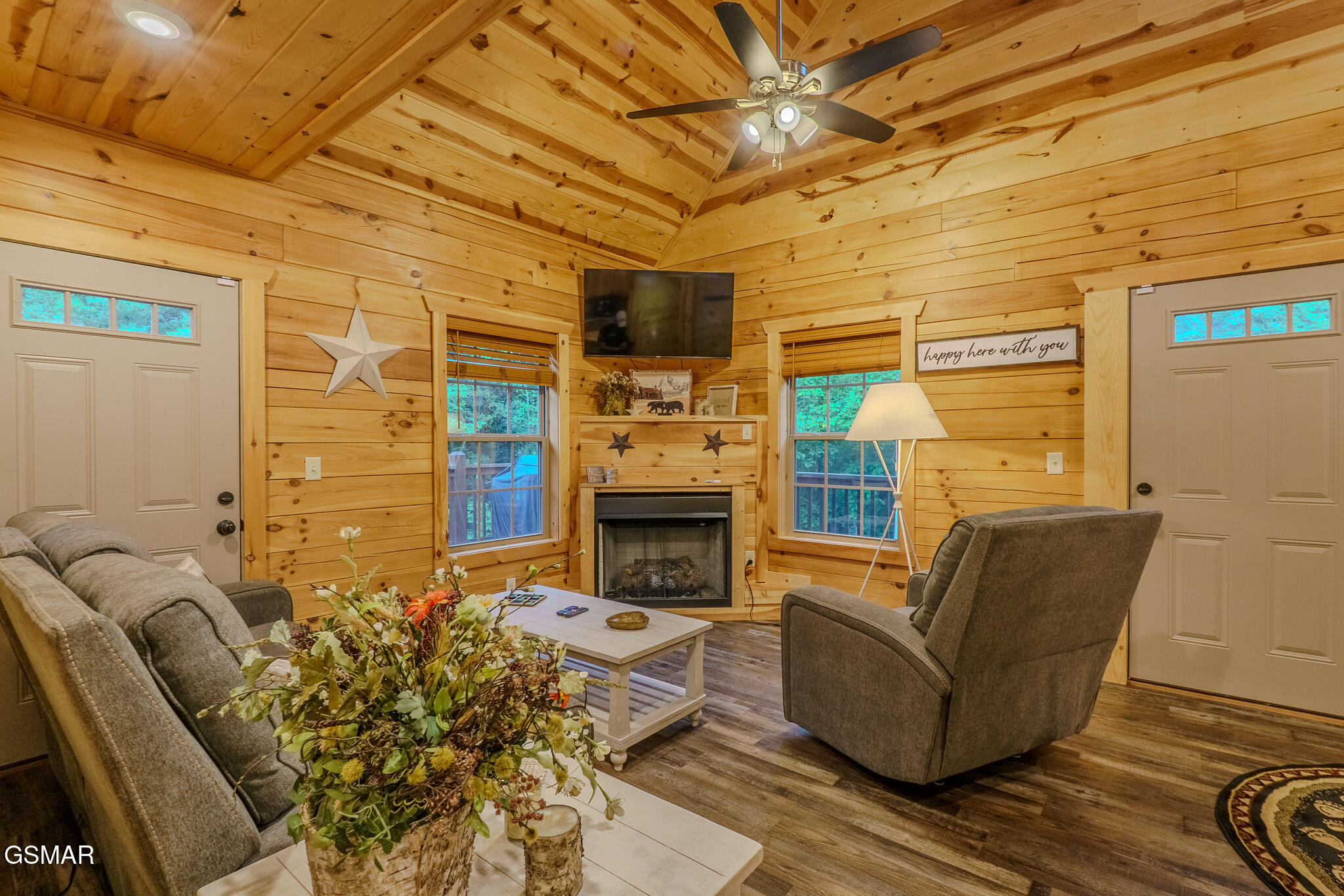 2594 Windfall Estates Drive Sevierville TN 37876