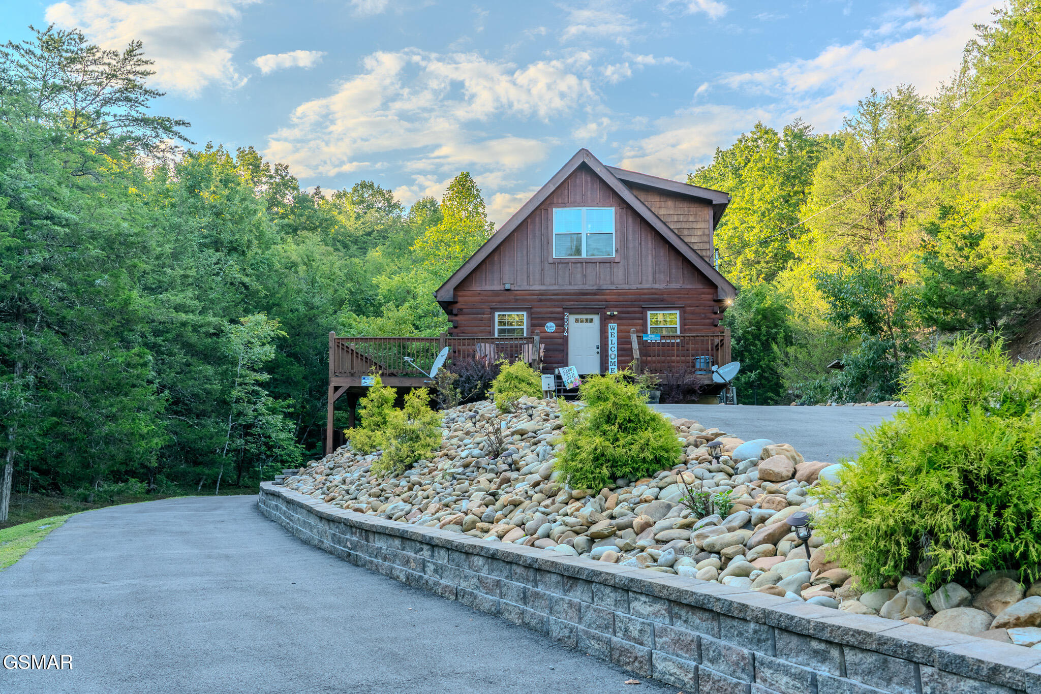 2594 Windfall Estates Drive Sevierville TN 37876