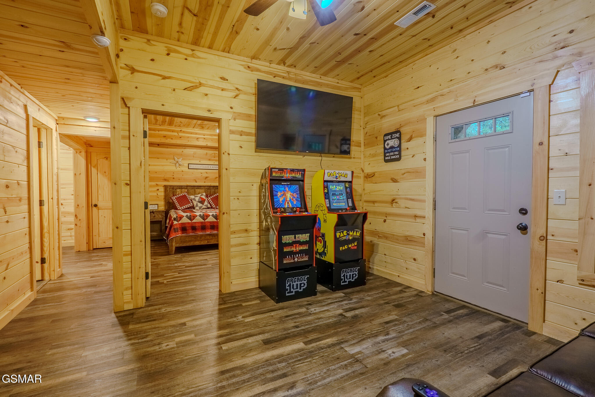 2594 Windfall Estates Drive Sevierville TN 37876