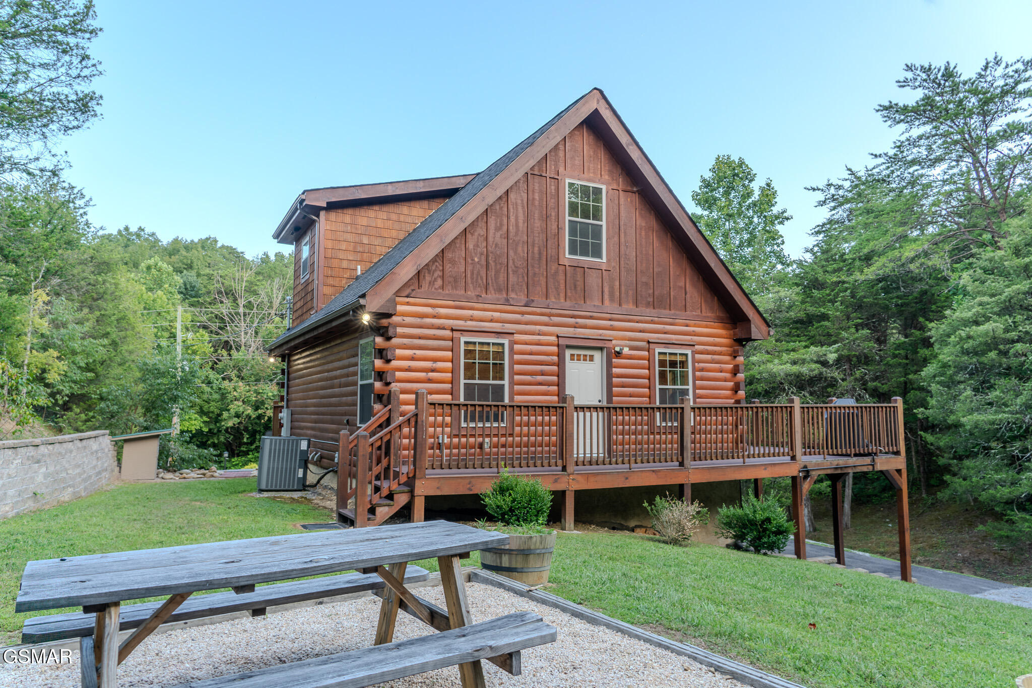 2594 Windfall Estates Drive Sevierville TN 37876