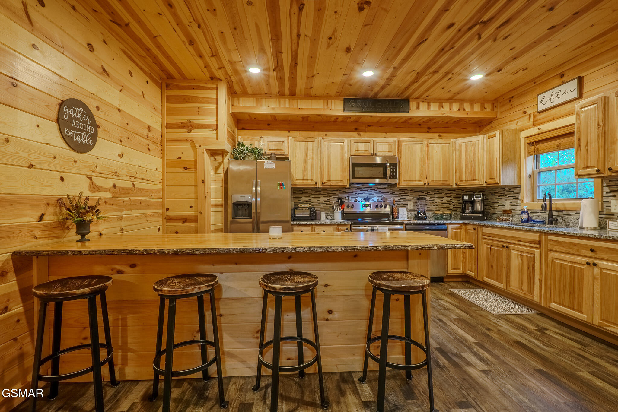 2594 Windfall Estates Drive Sevierville TN 37876