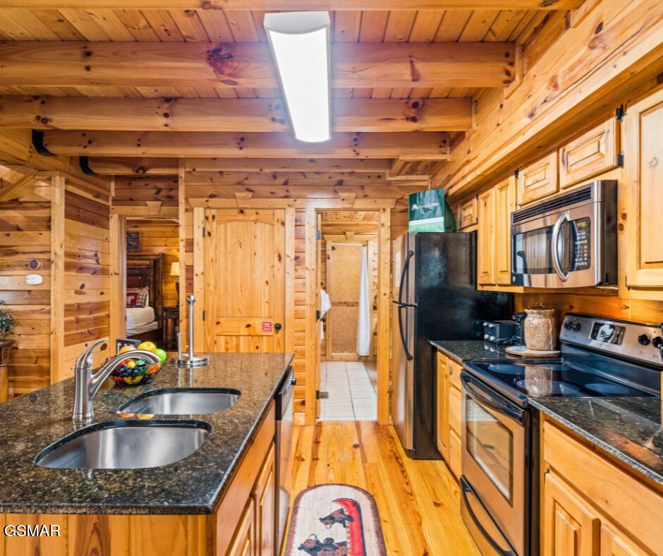 229 Forrest Loop Way Gatlinburg TN 37738