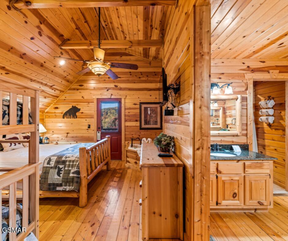 229 Forrest Loop Way Gatlinburg TN 37738