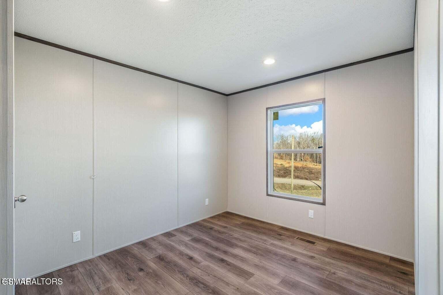 200 Laura Boling Loop Road Strawberry Plains TN 37871