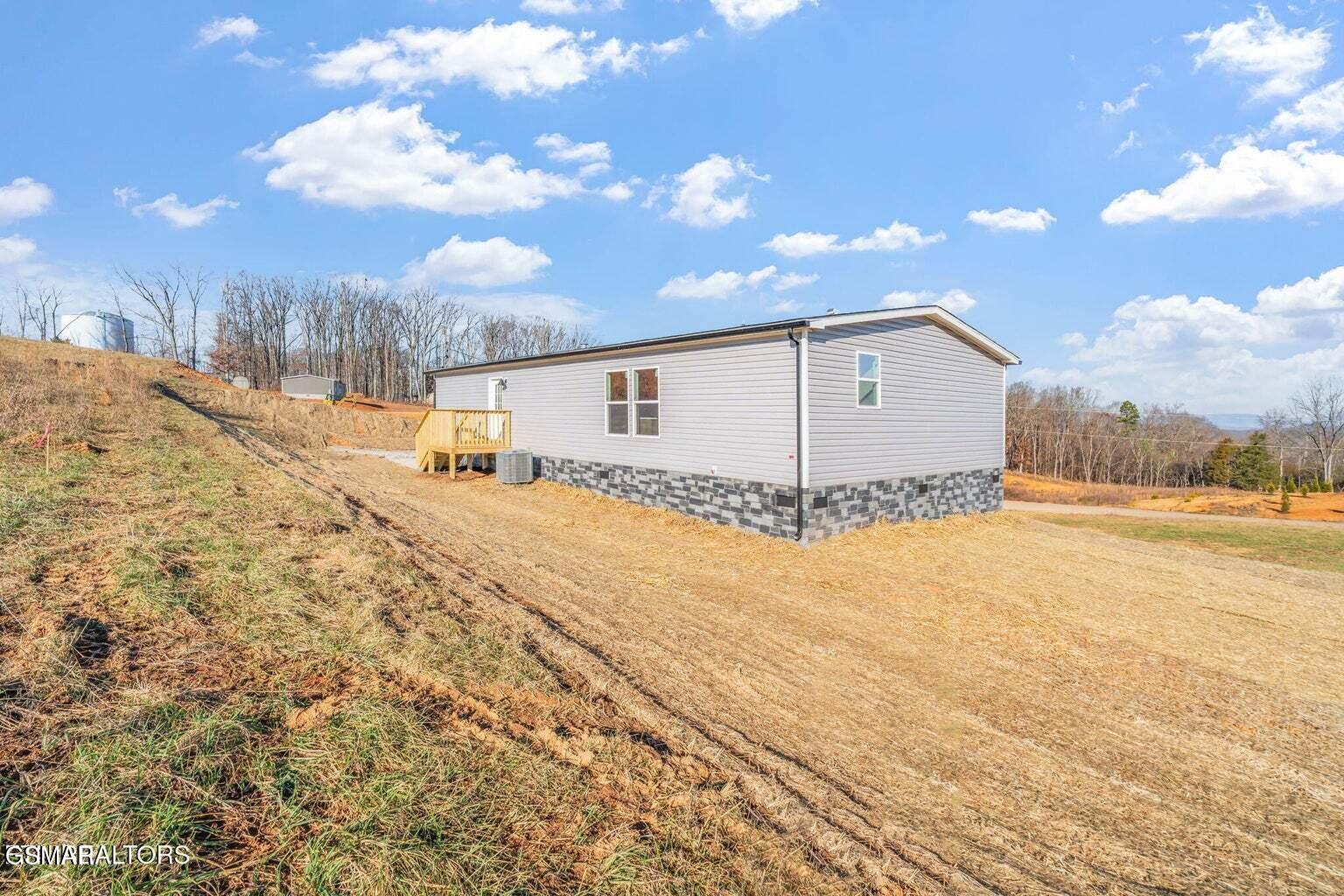 200 Laura Boling Loop Road Strawberry Plains TN 37871