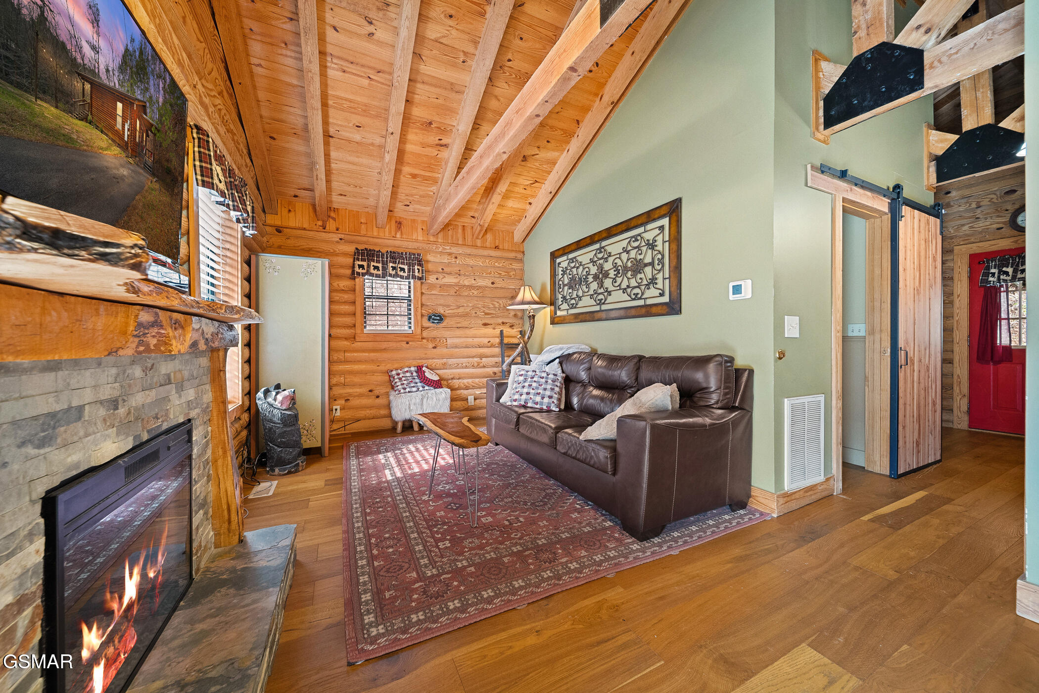 1284 Laurel Lick Road Sevierville TN 37862