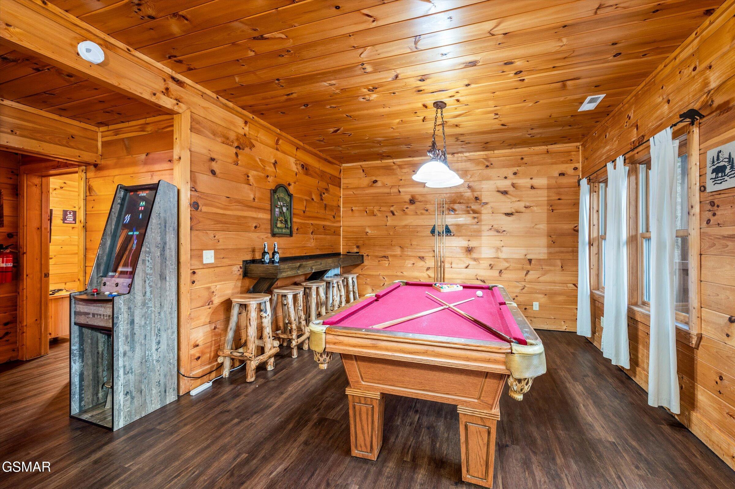 2828 Ridge Creek Circle Sevierville TN 37876
